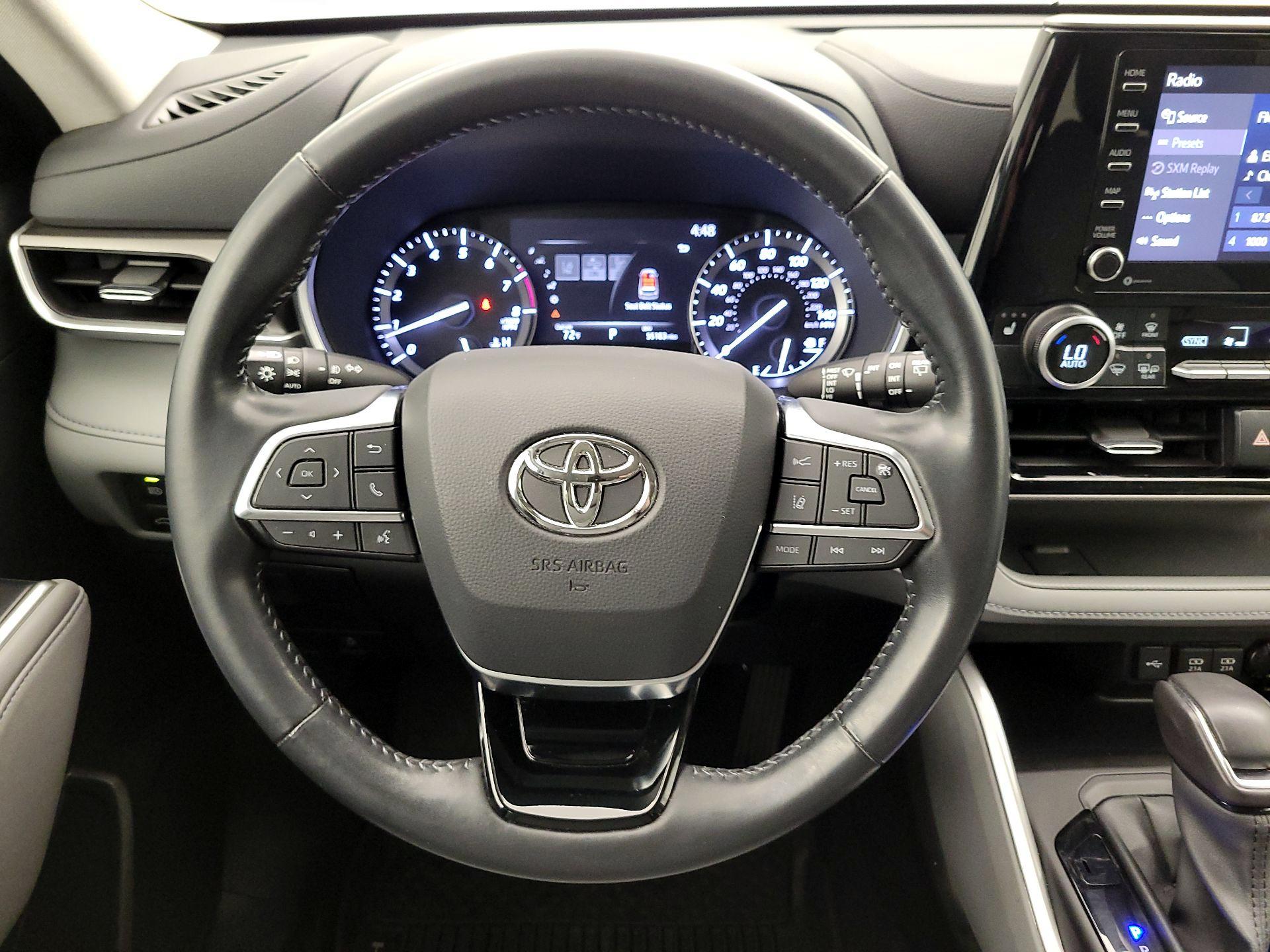 Thumbnail: 2020 Toyota Highlander - 10