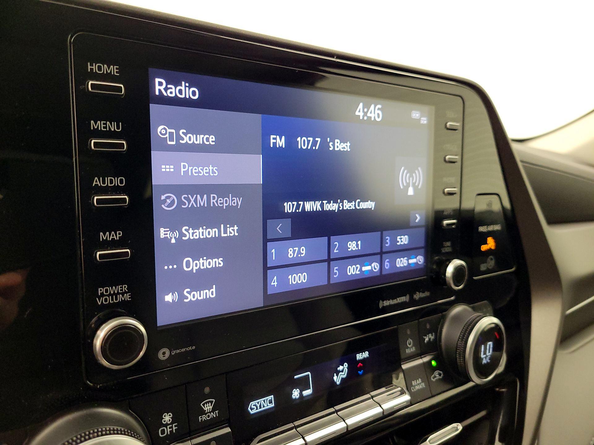 Thumbnail: 2020 Toyota Highlander - 15