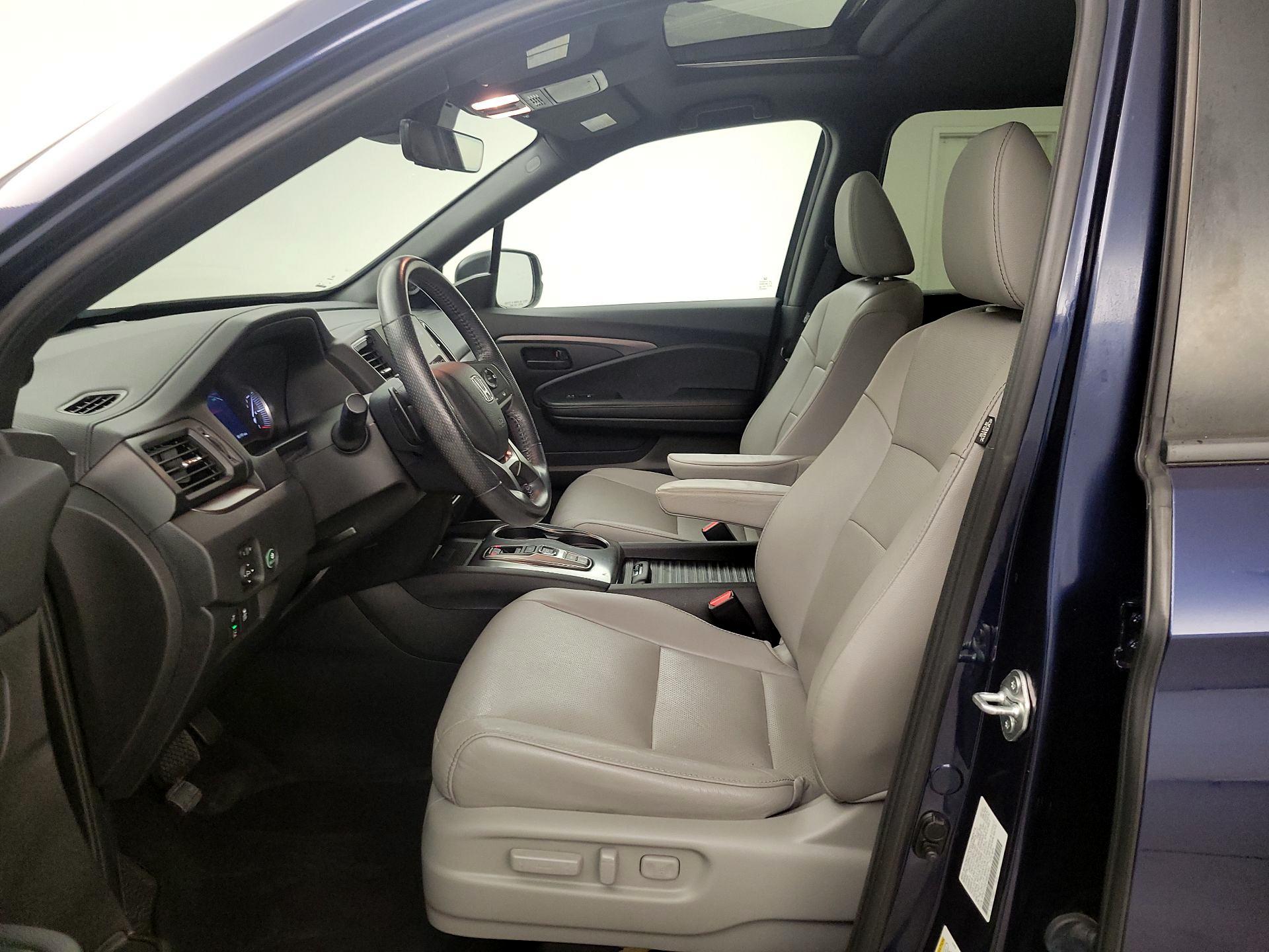 Thumbnail: 2022 Honda Passport - 11