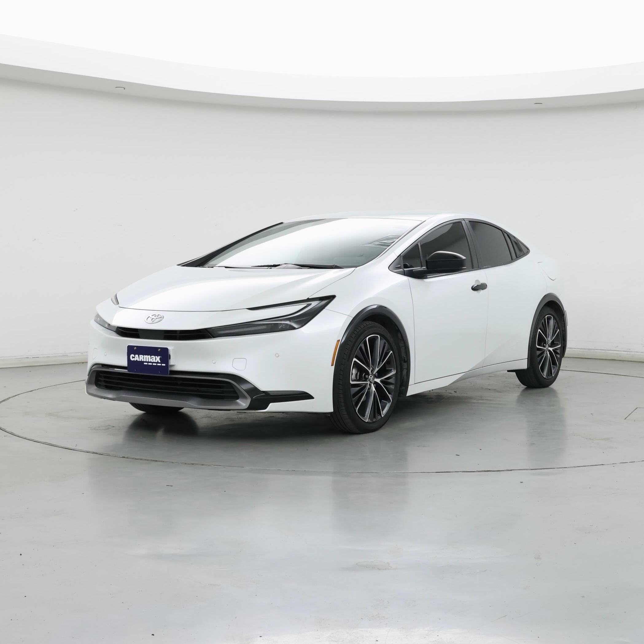 Thumbnail: 2023 Toyota Prius - 4