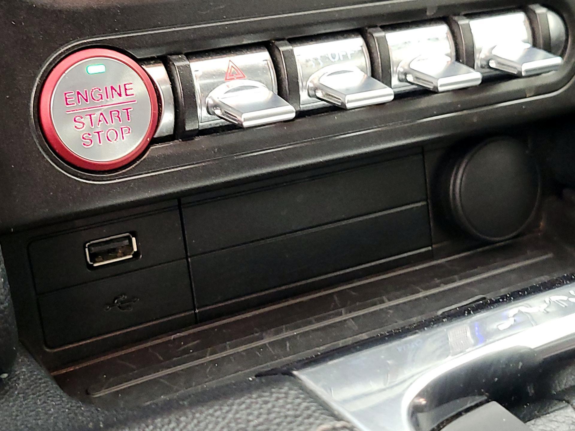 Thumbnail: 2018 Ford Mustang - 19