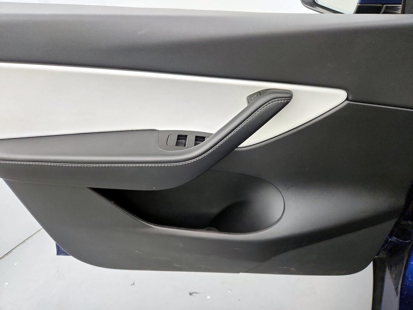 2021 Tesla Model Y Long Range - Photo 13