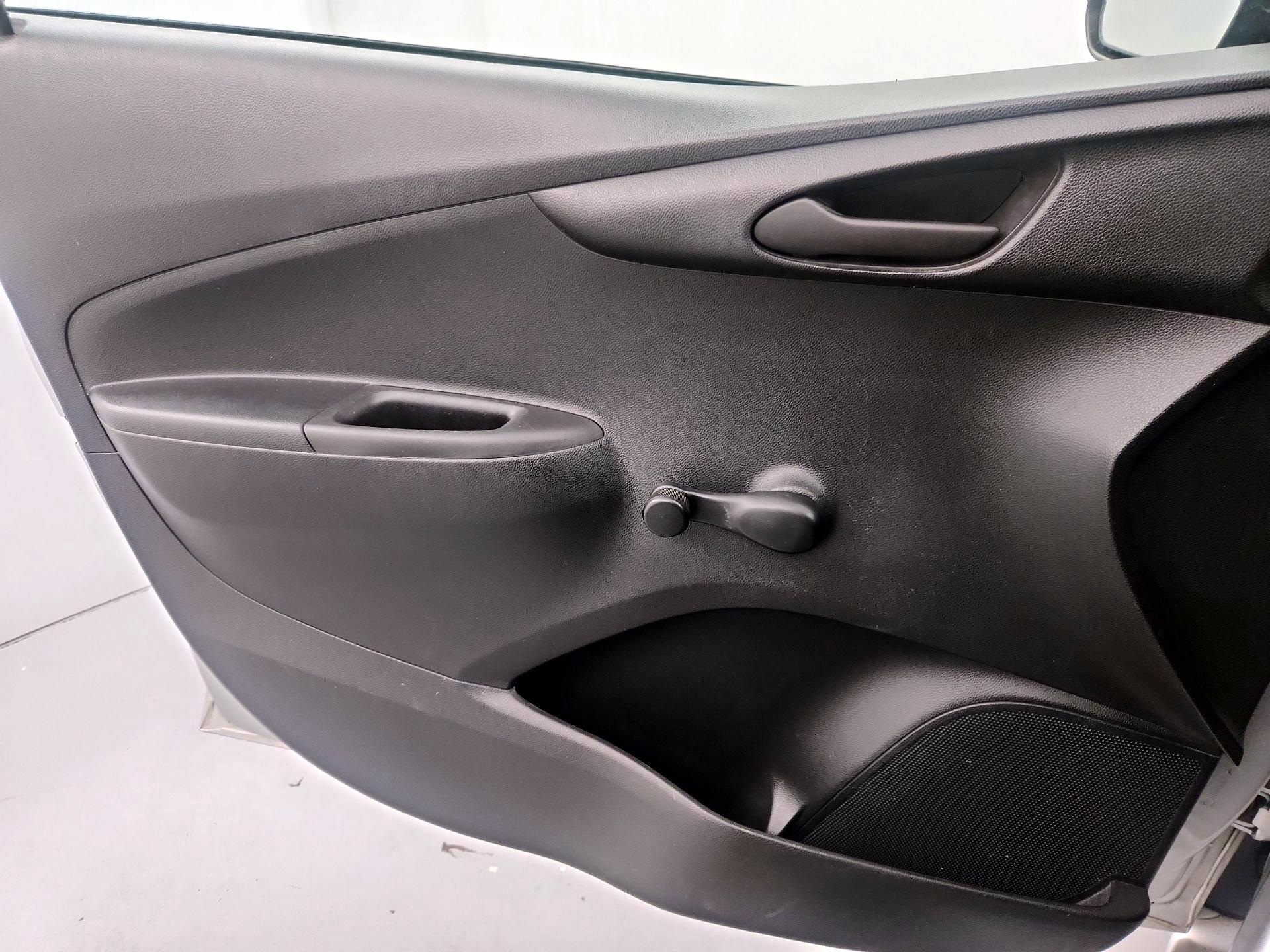 Thumbnail: 2018 Chevrolet Spark - 12