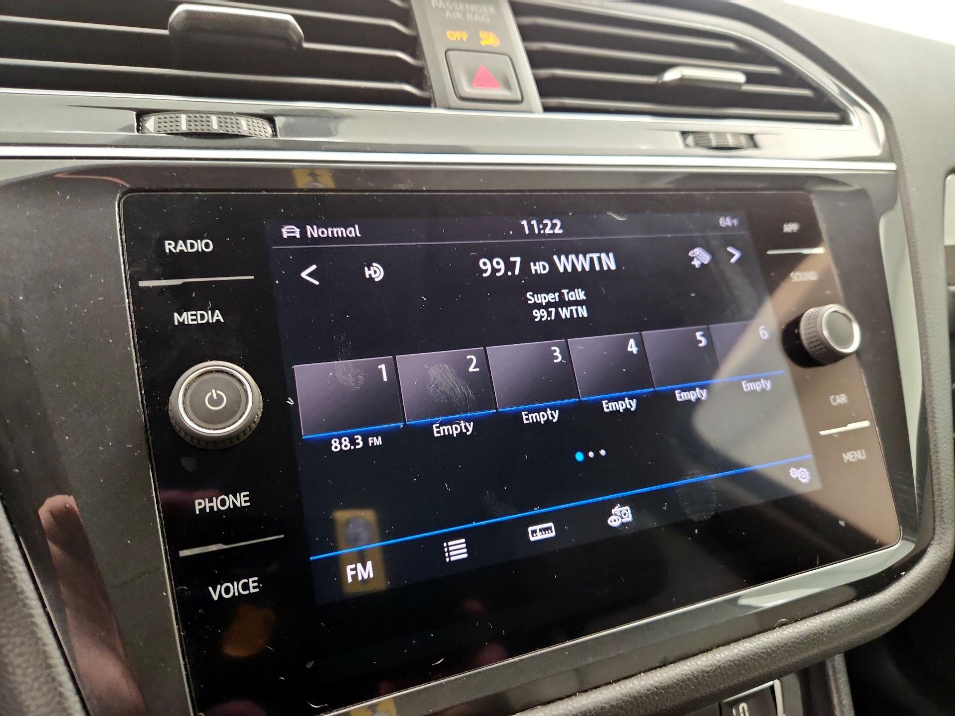 Thumbnail: 2019 Volkswagen Tiguan - 15