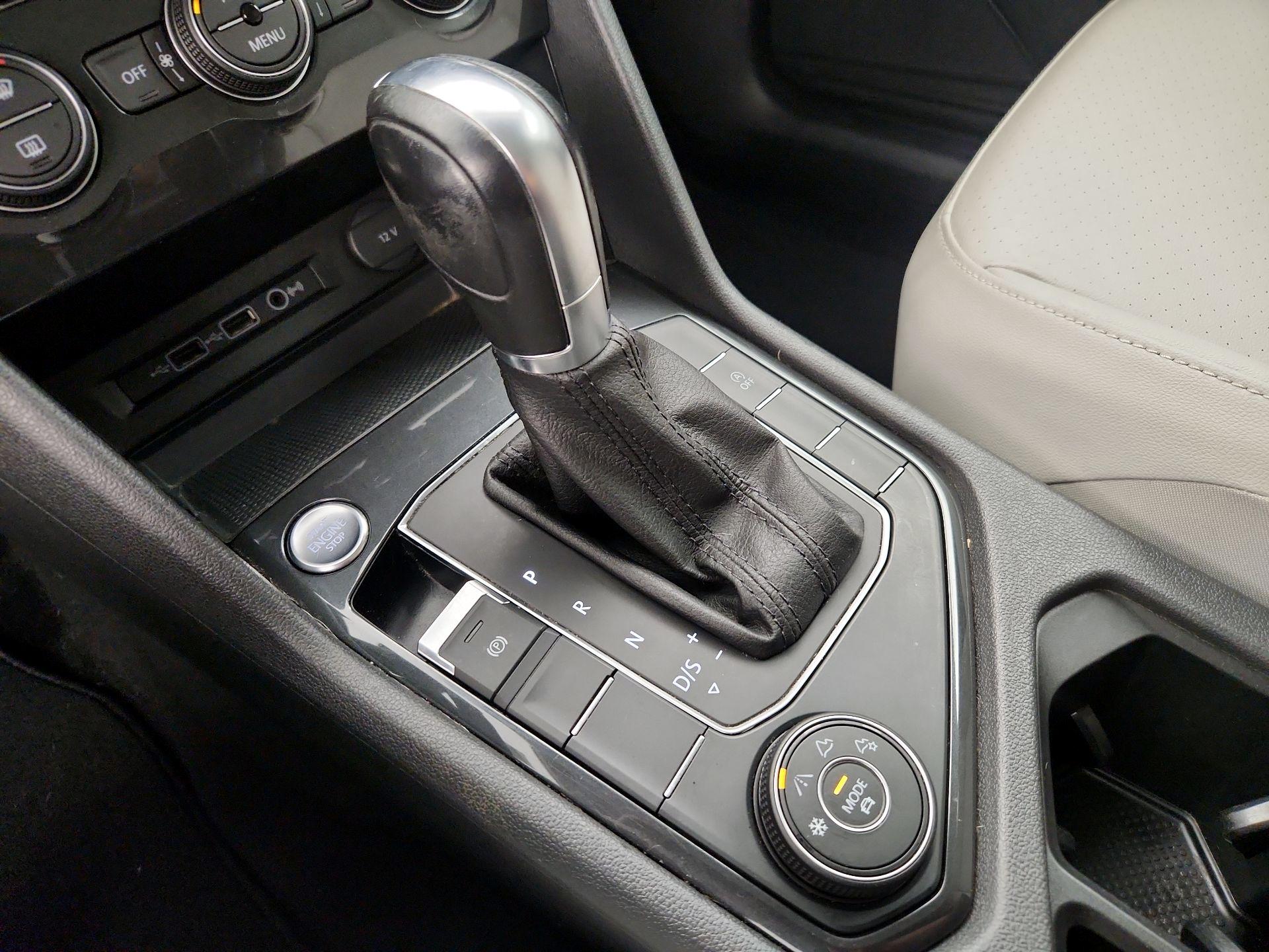 Thumbnail: 2019 Volkswagen Tiguan - 17
