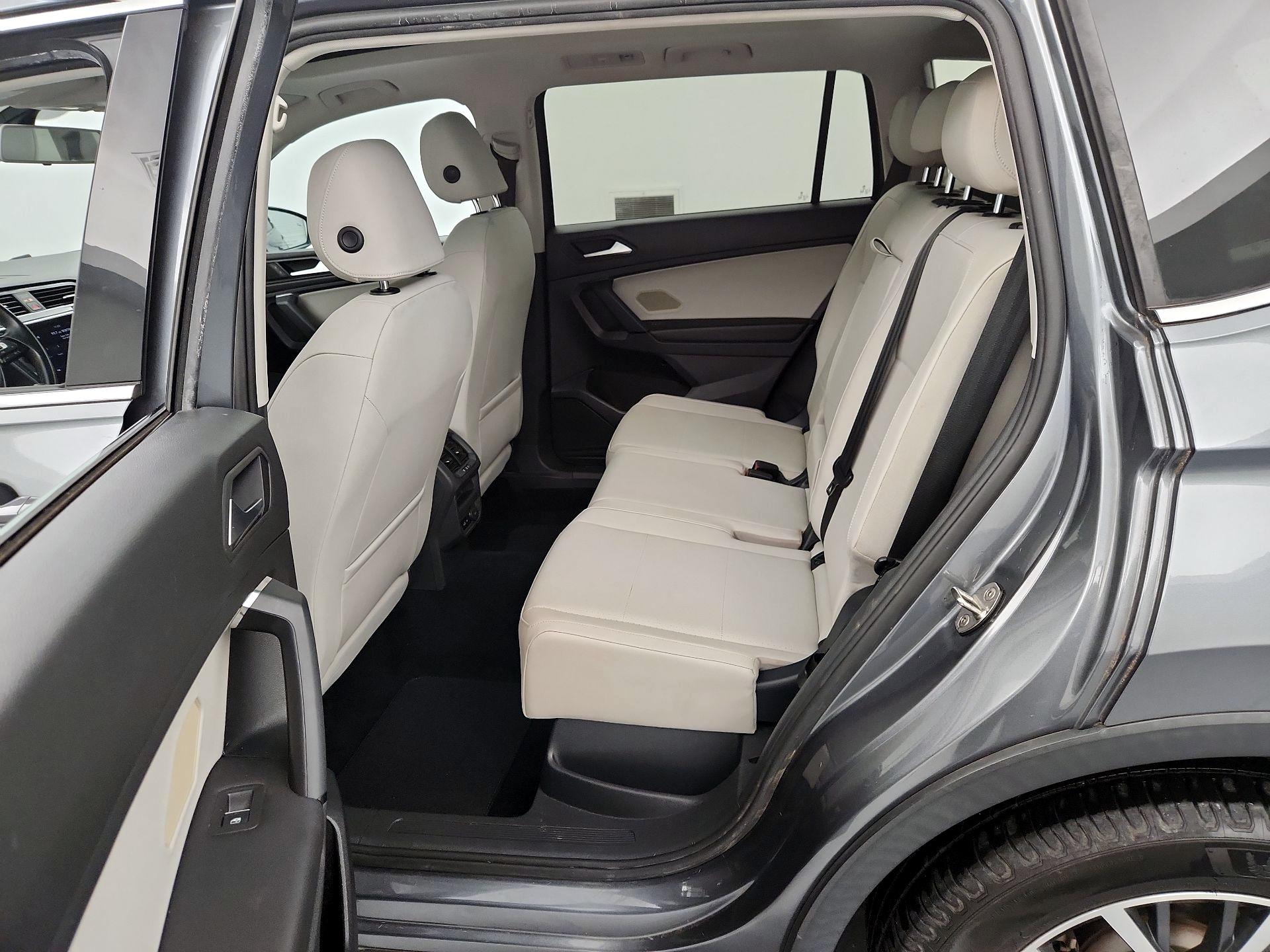 Thumbnail: 2019 Volkswagen Tiguan - 20