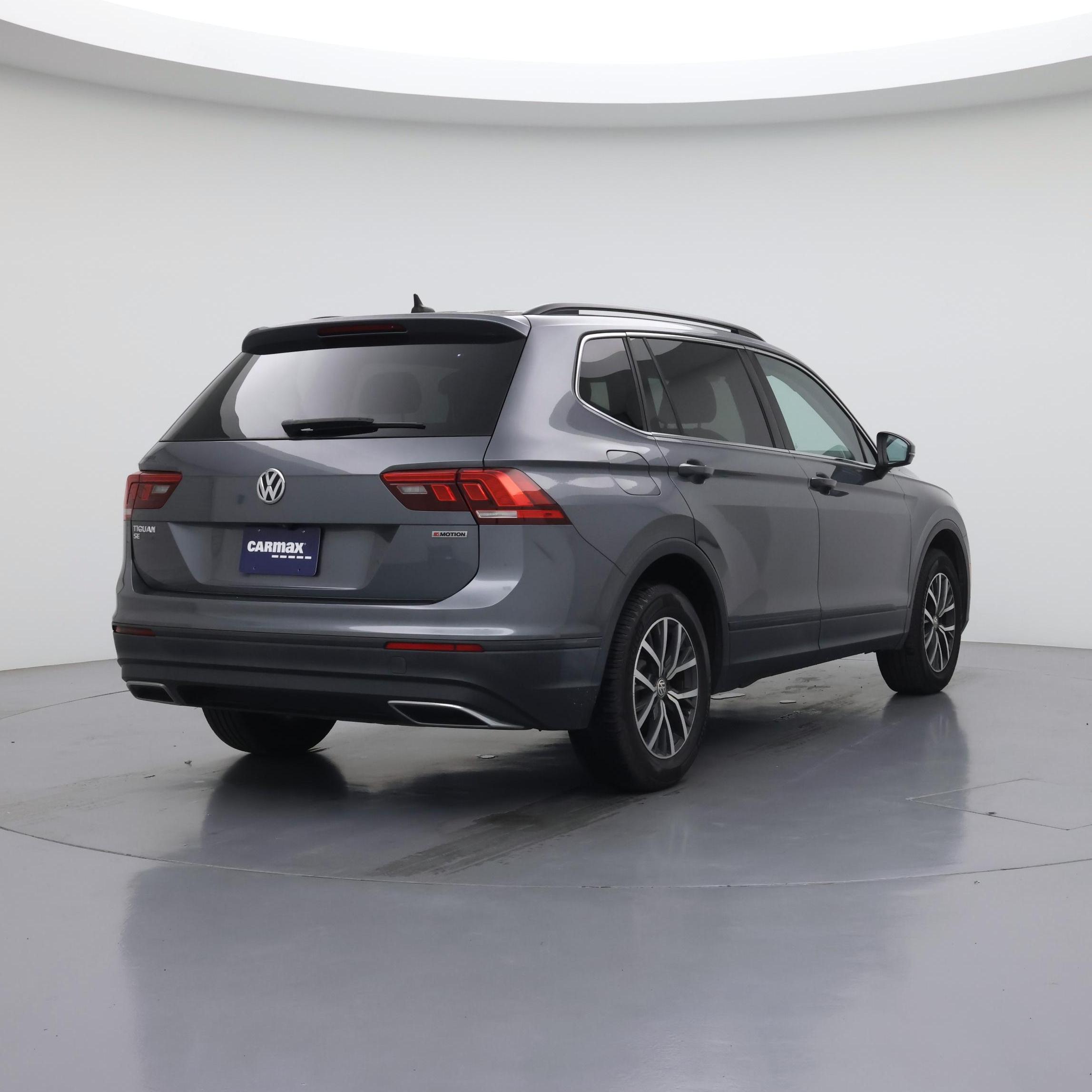 Thumbnail: 2019 Volkswagen Tiguan - 8