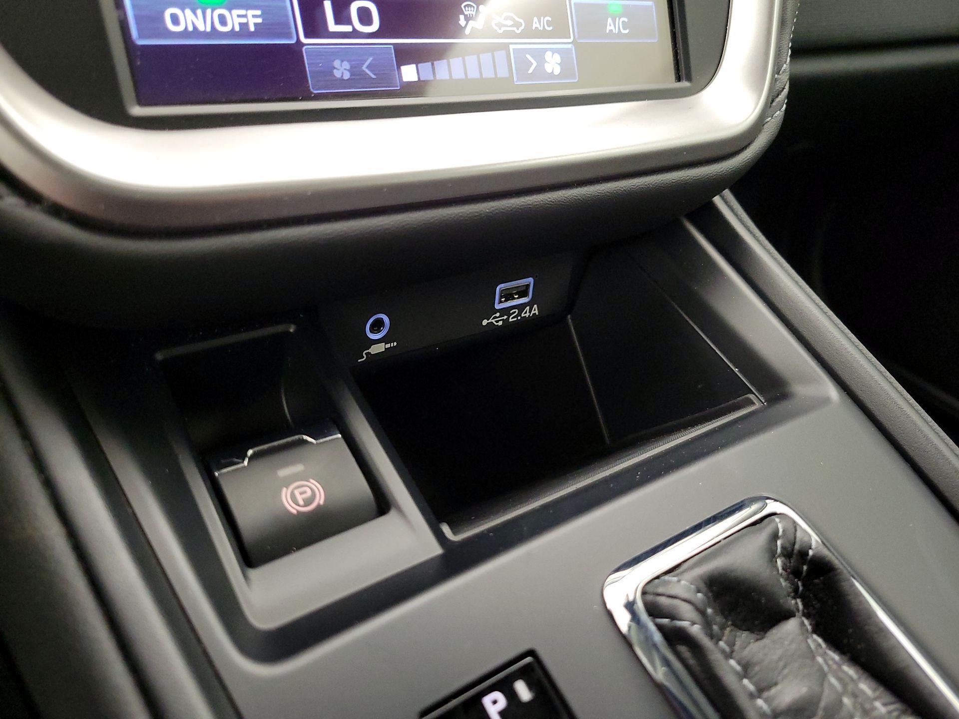 Thumbnail: 2025 Subaru Outback - 18