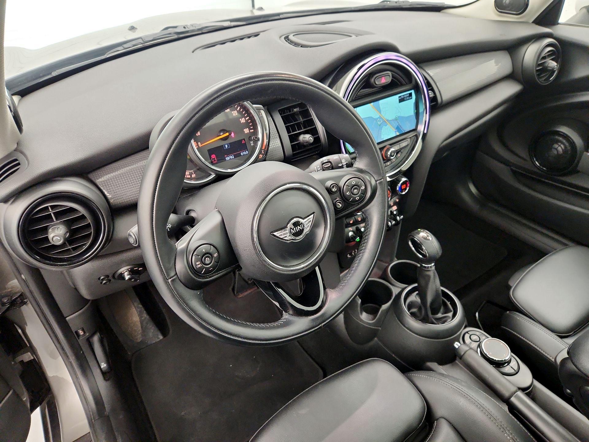 Thumbnail: 2018 MINI Cooper Hardtop - 9