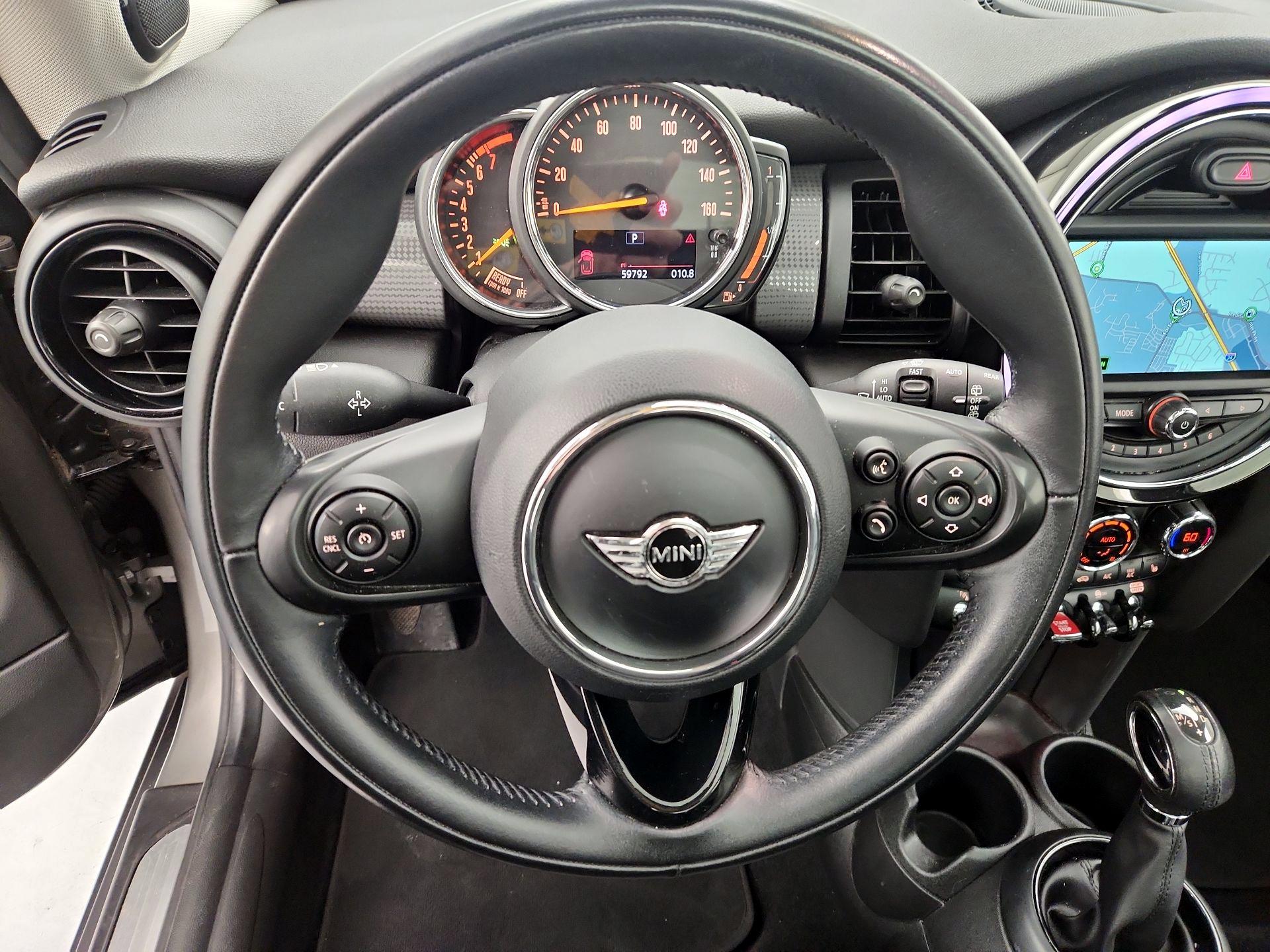 Thumbnail: 2018 MINI Cooper Hardtop - 10