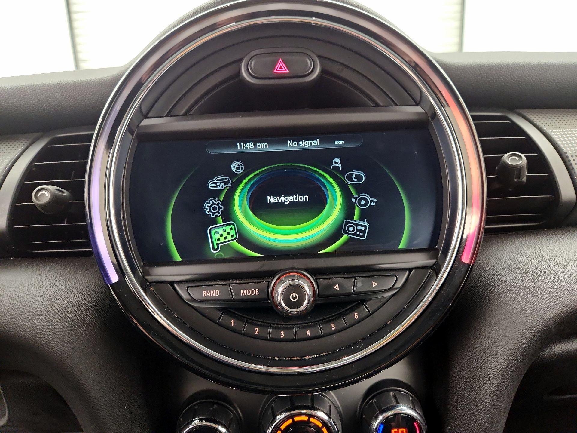 Thumbnail: 2018 MINI Cooper Hardtop - 16