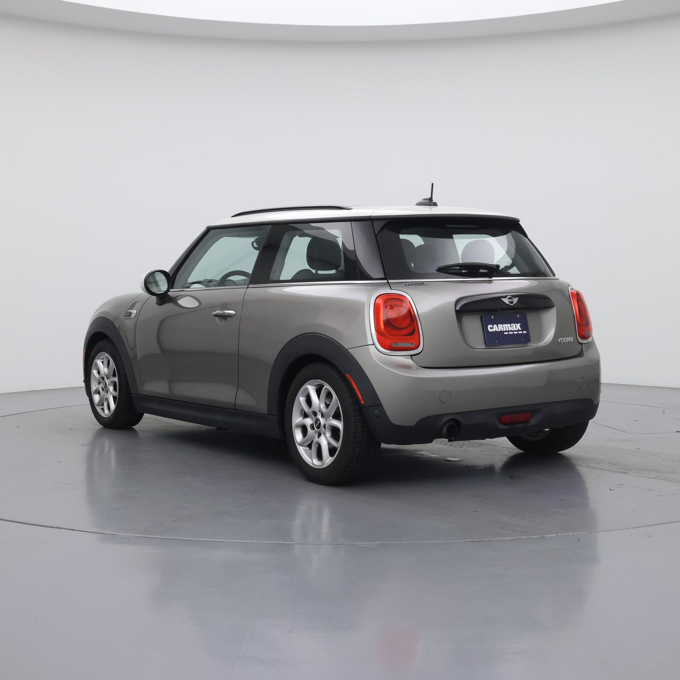 Thumbnail: 2018 MINI Cooper Hardtop - 2