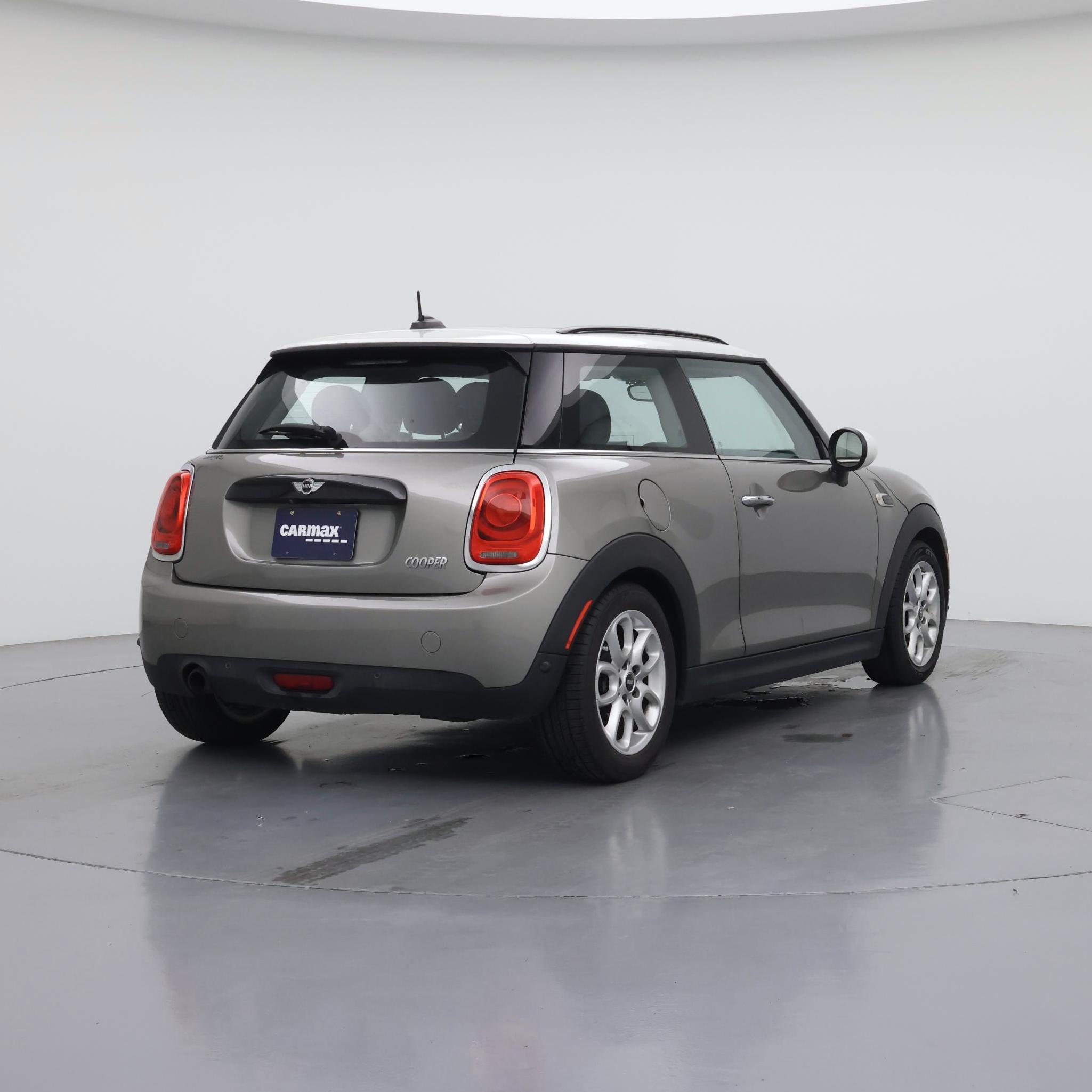 Thumbnail: 2018 MINI Cooper Hardtop - 8
