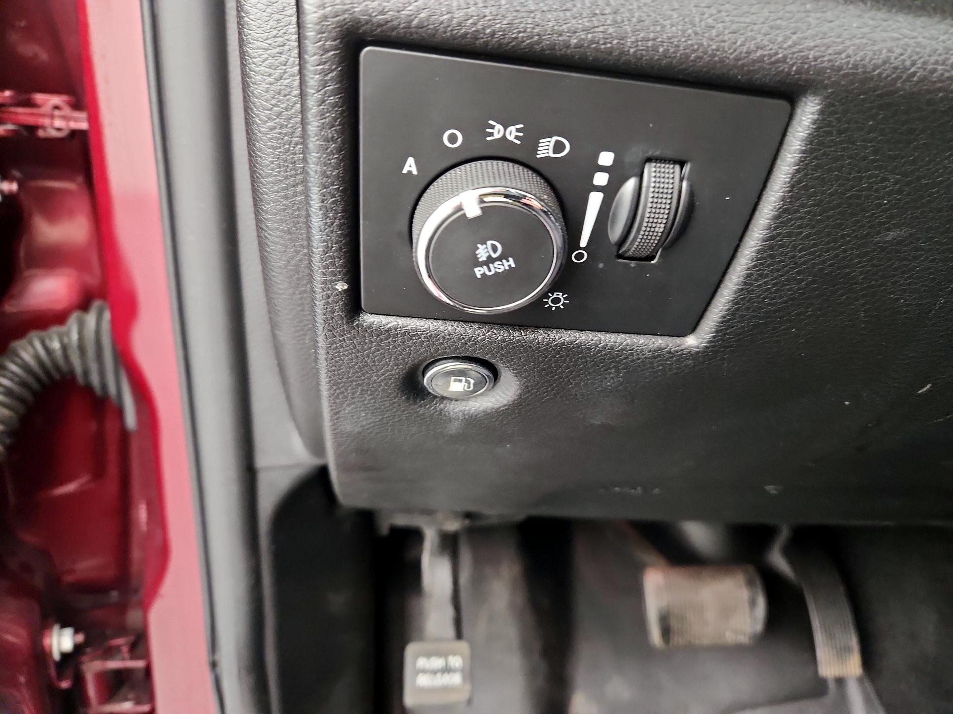 Thumbnail: 2019 Jeep Grand Cherokee - 13