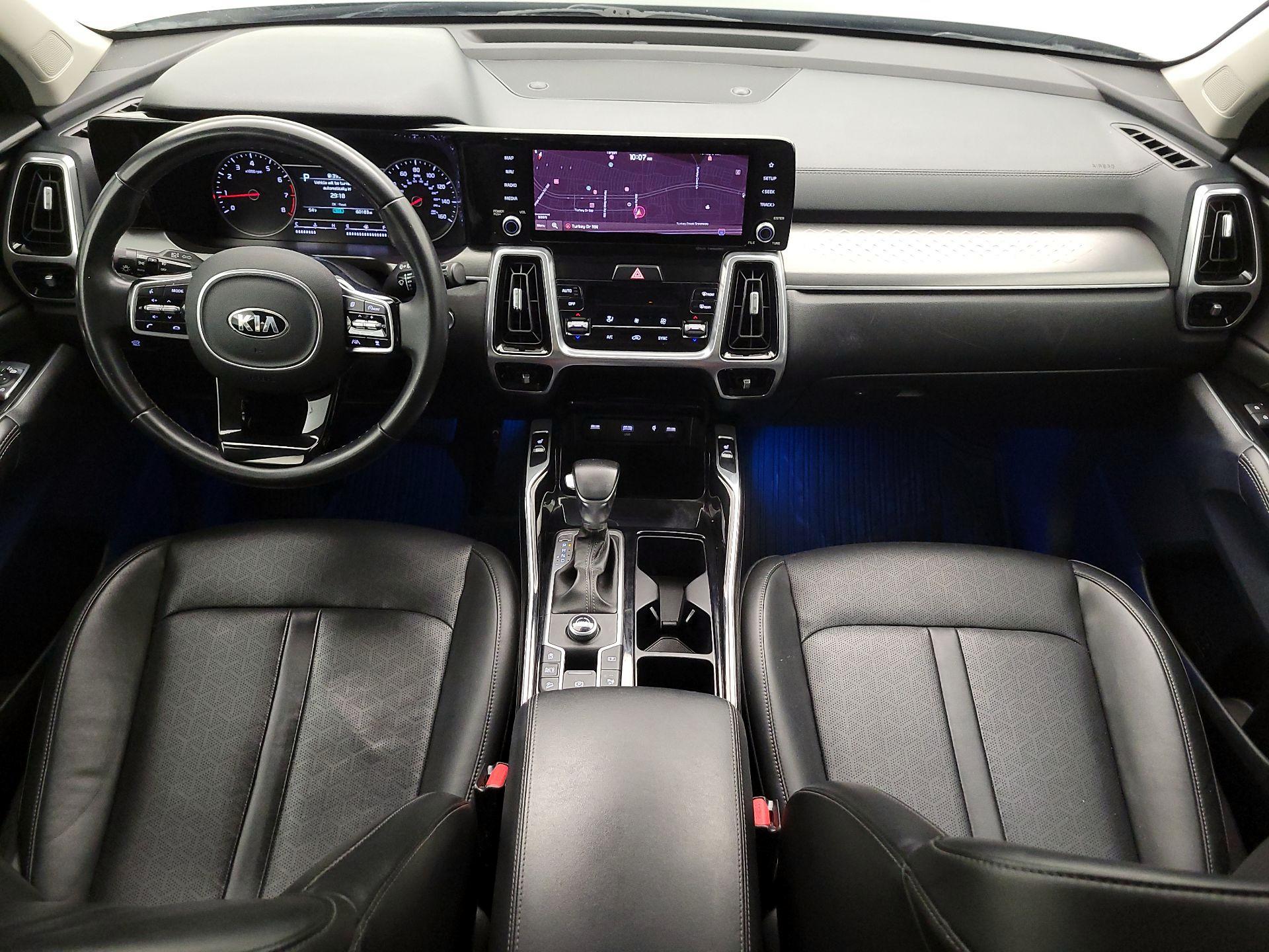 Thumbnail: 2021 Kia Sorento - 9