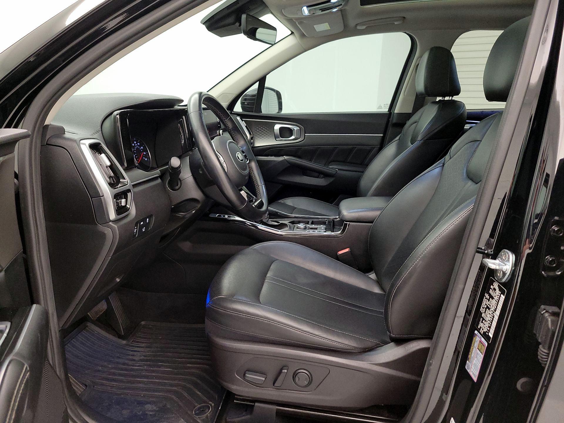Thumbnail: 2021 Kia Sorento - 11