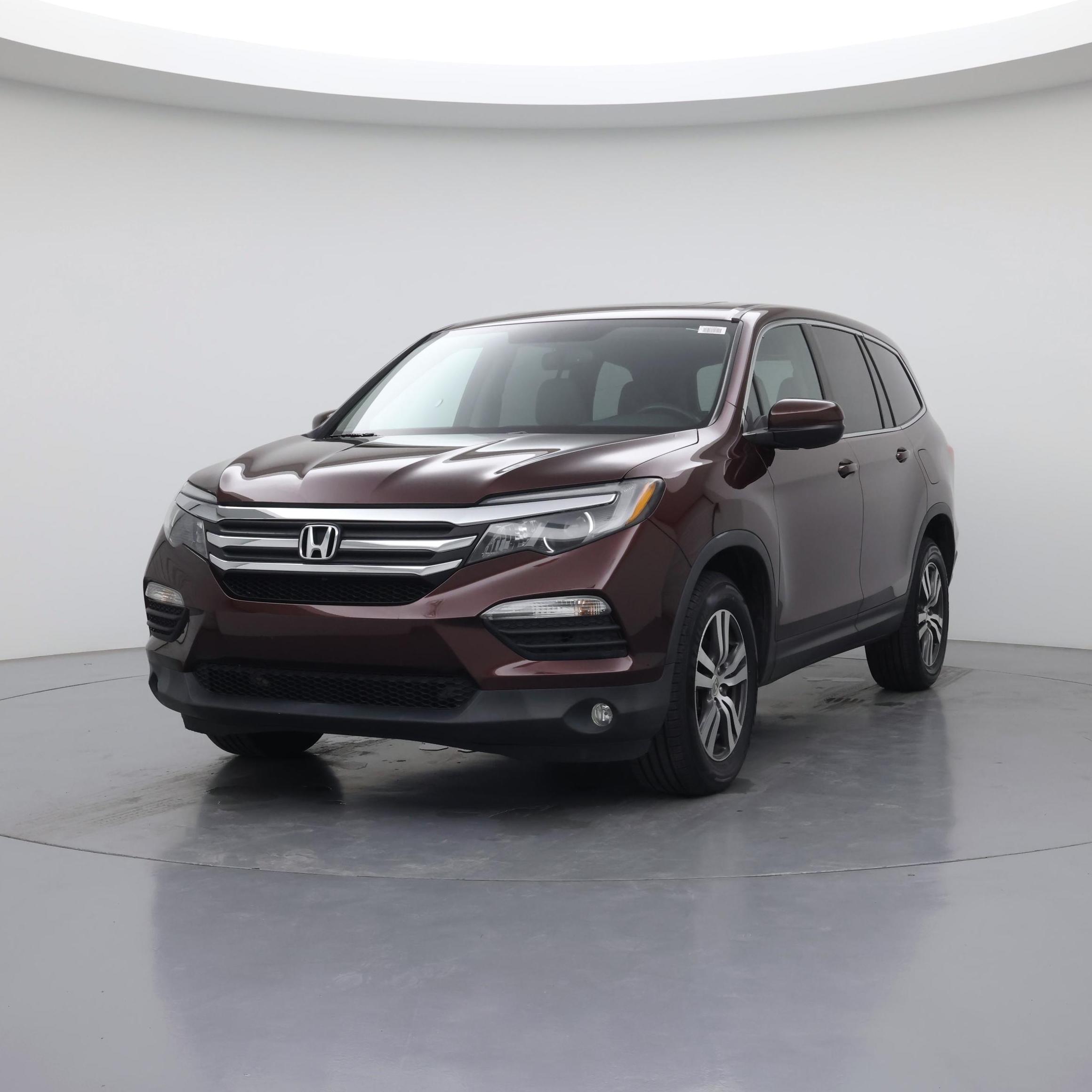 Thumbnail: 2017 Honda Pilot - 4