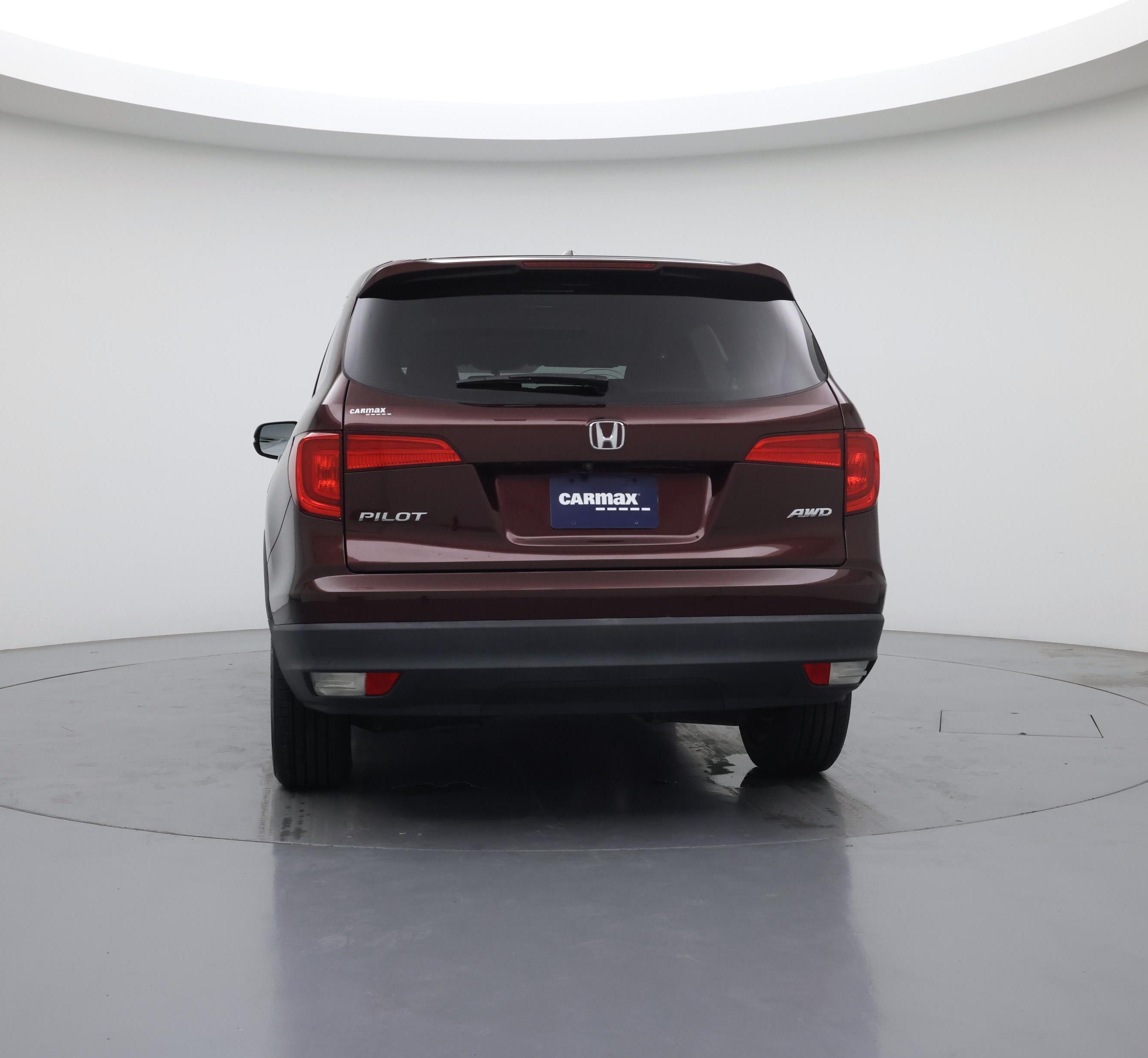 Thumbnail: 2017 Honda Pilot - 6