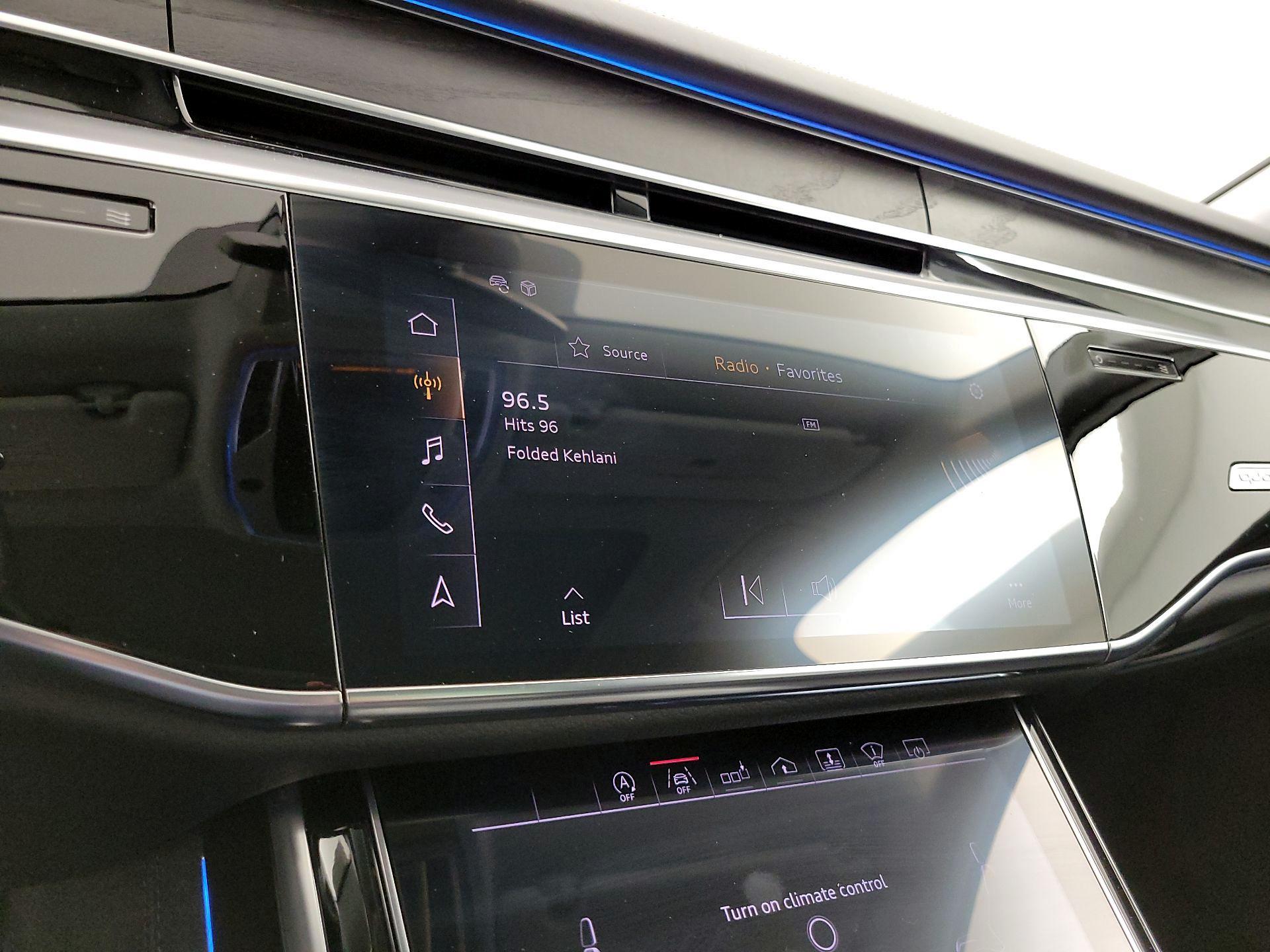 Thumbnail: 2019 Audi A8 - 16