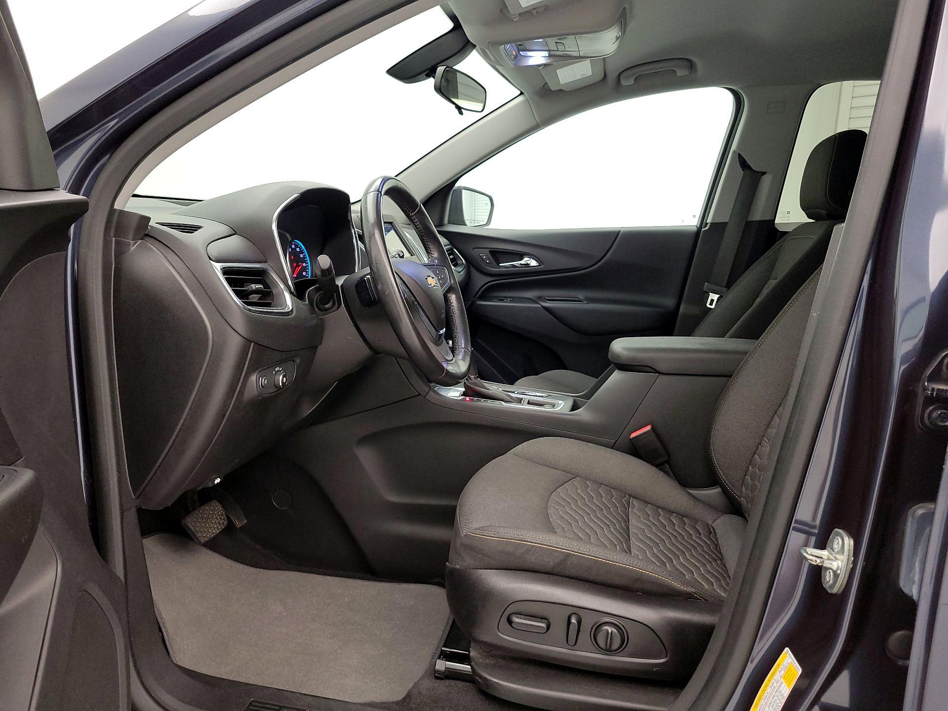 Thumbnail: 2019 Chevrolet Equinox - 11