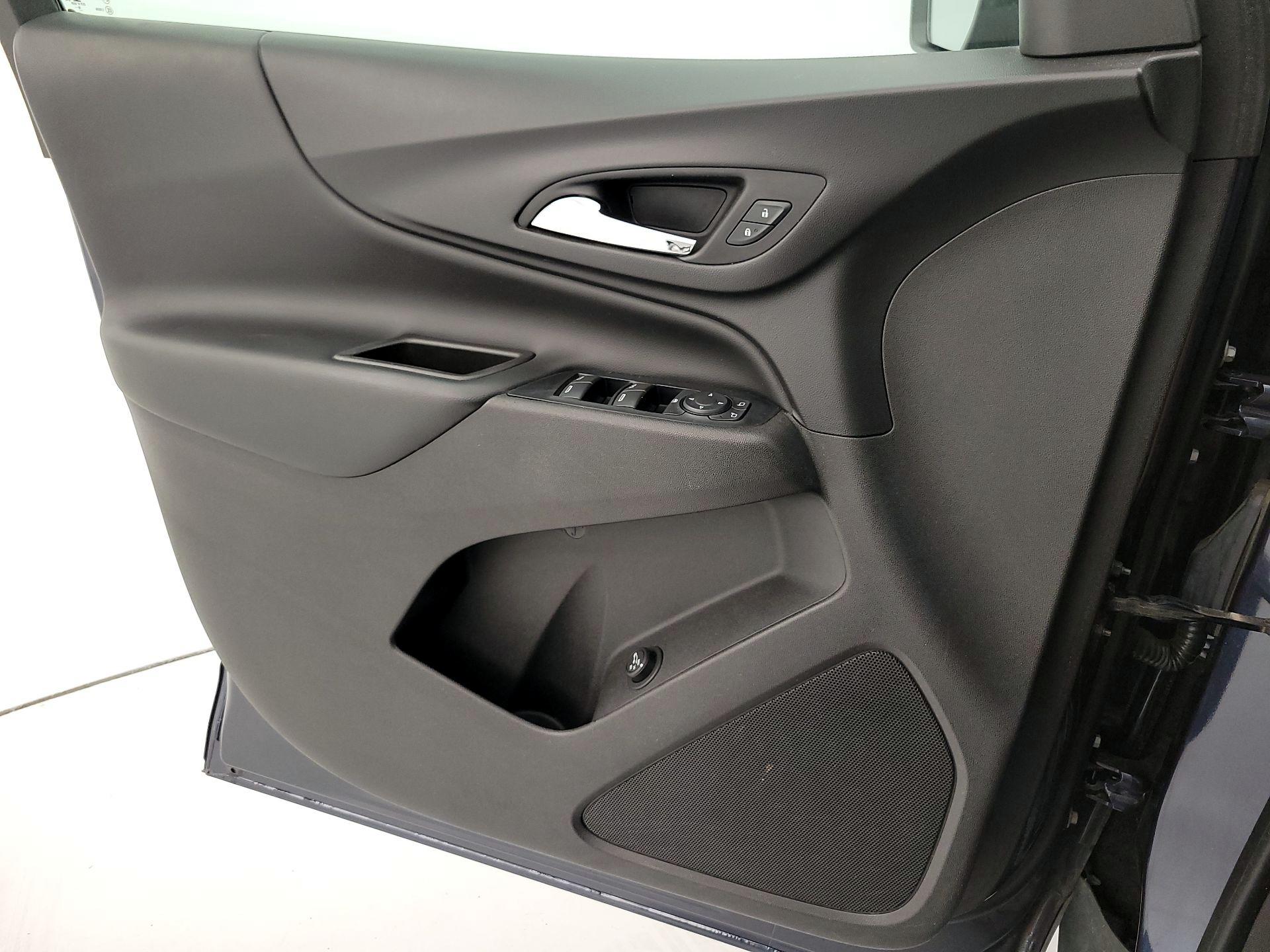 Thumbnail: 2019 Chevrolet Equinox - 12