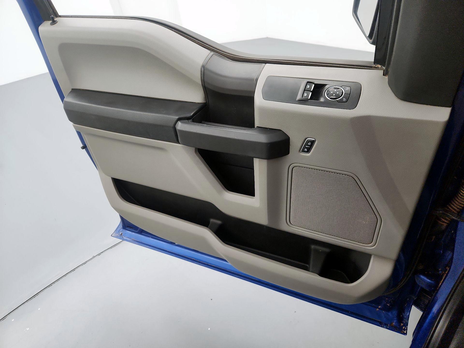 Thumbnail: 2017 Ford F-150 - 12