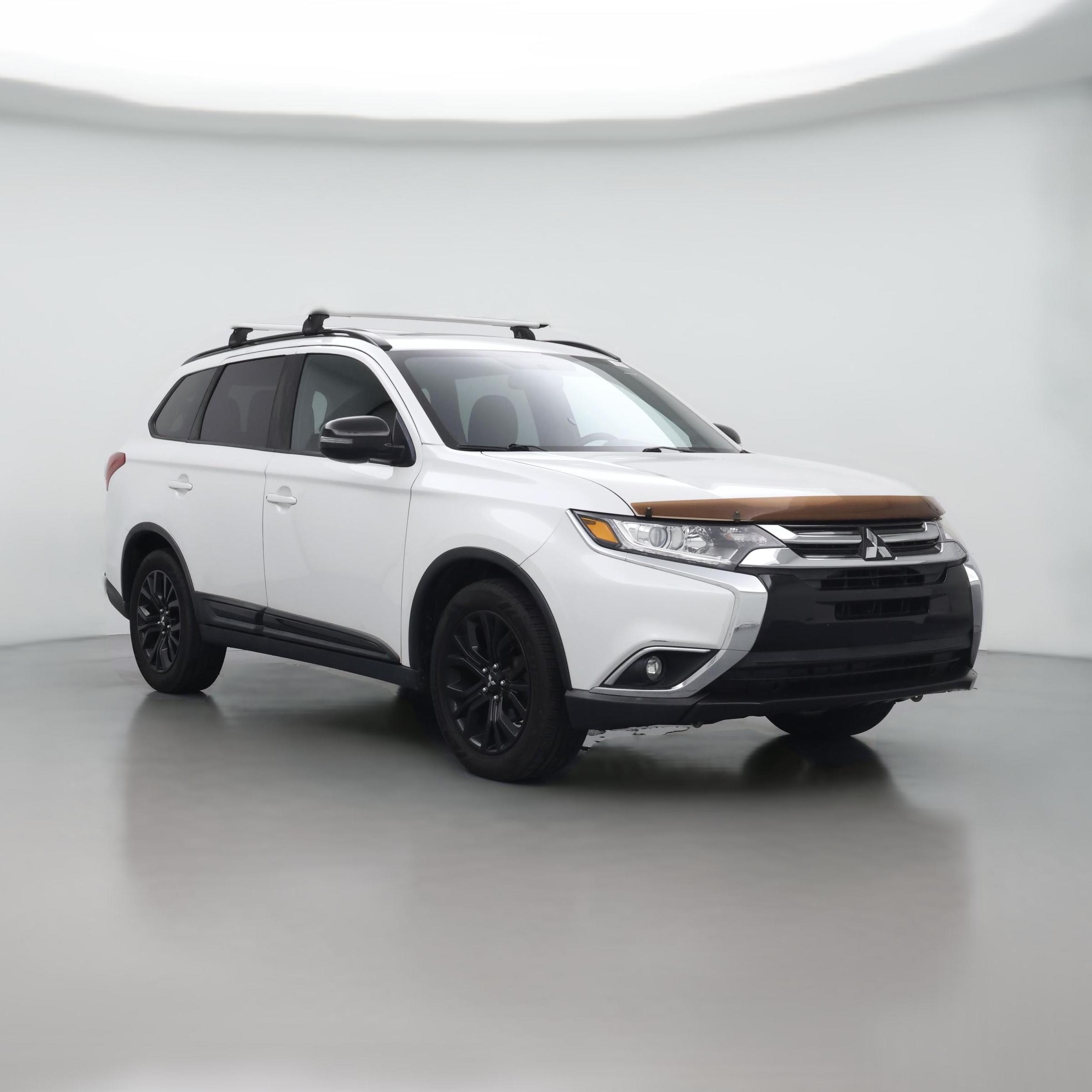 Thumbnail: 2018 Mitsubishi Outlander - 1