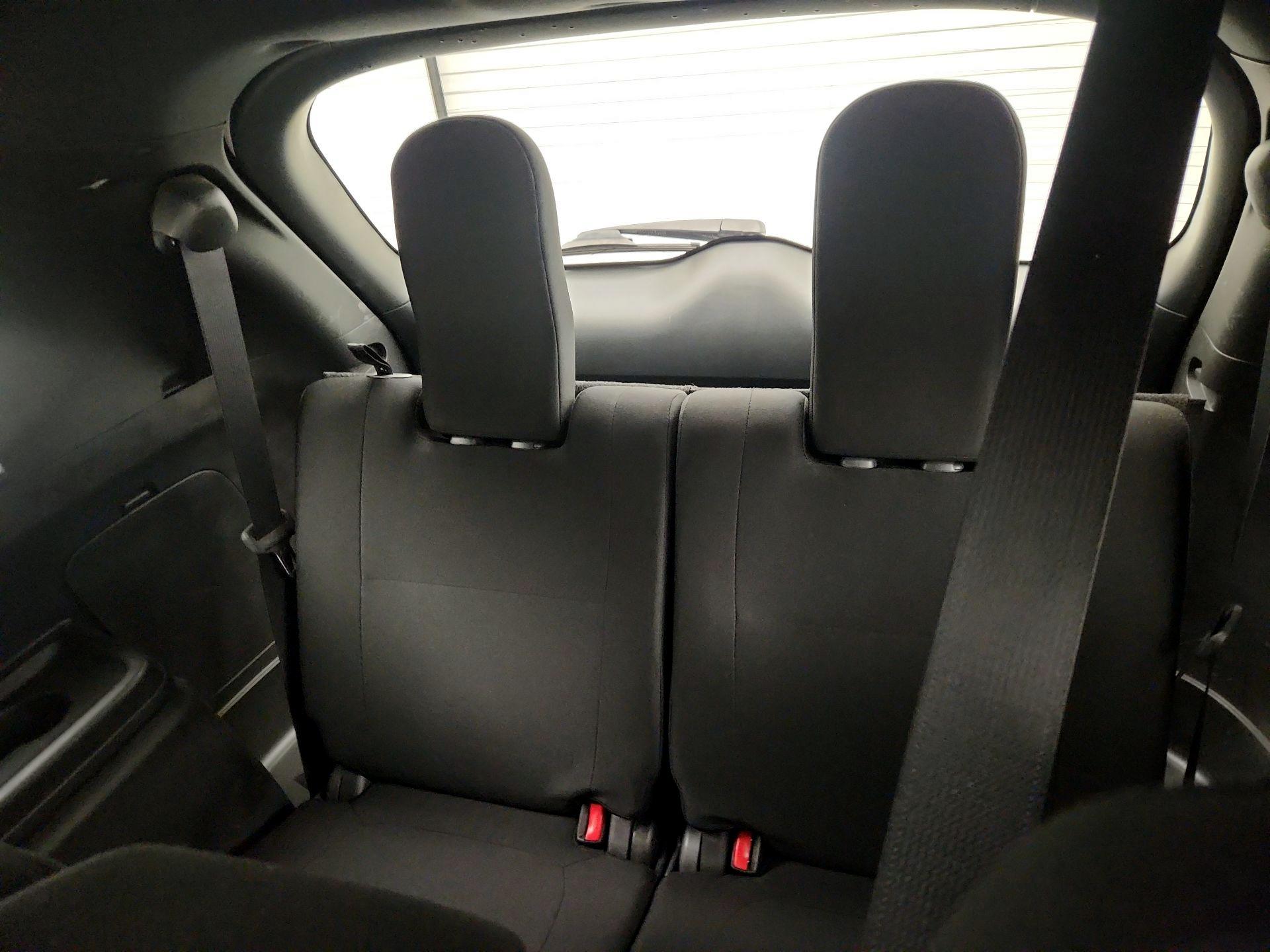 Thumbnail: 2018 Mitsubishi Outlander - 20