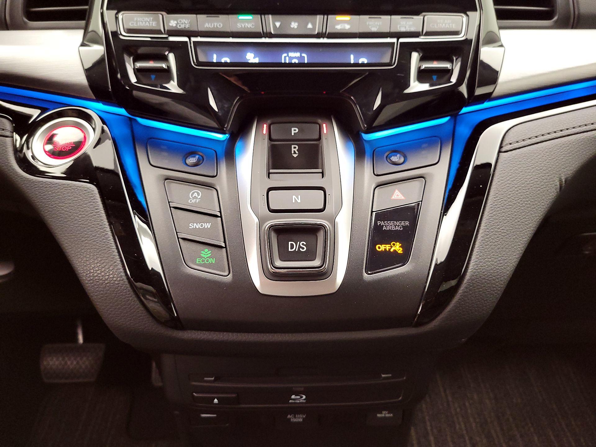 Thumbnail: 2021 Honda Odyssey - 18
