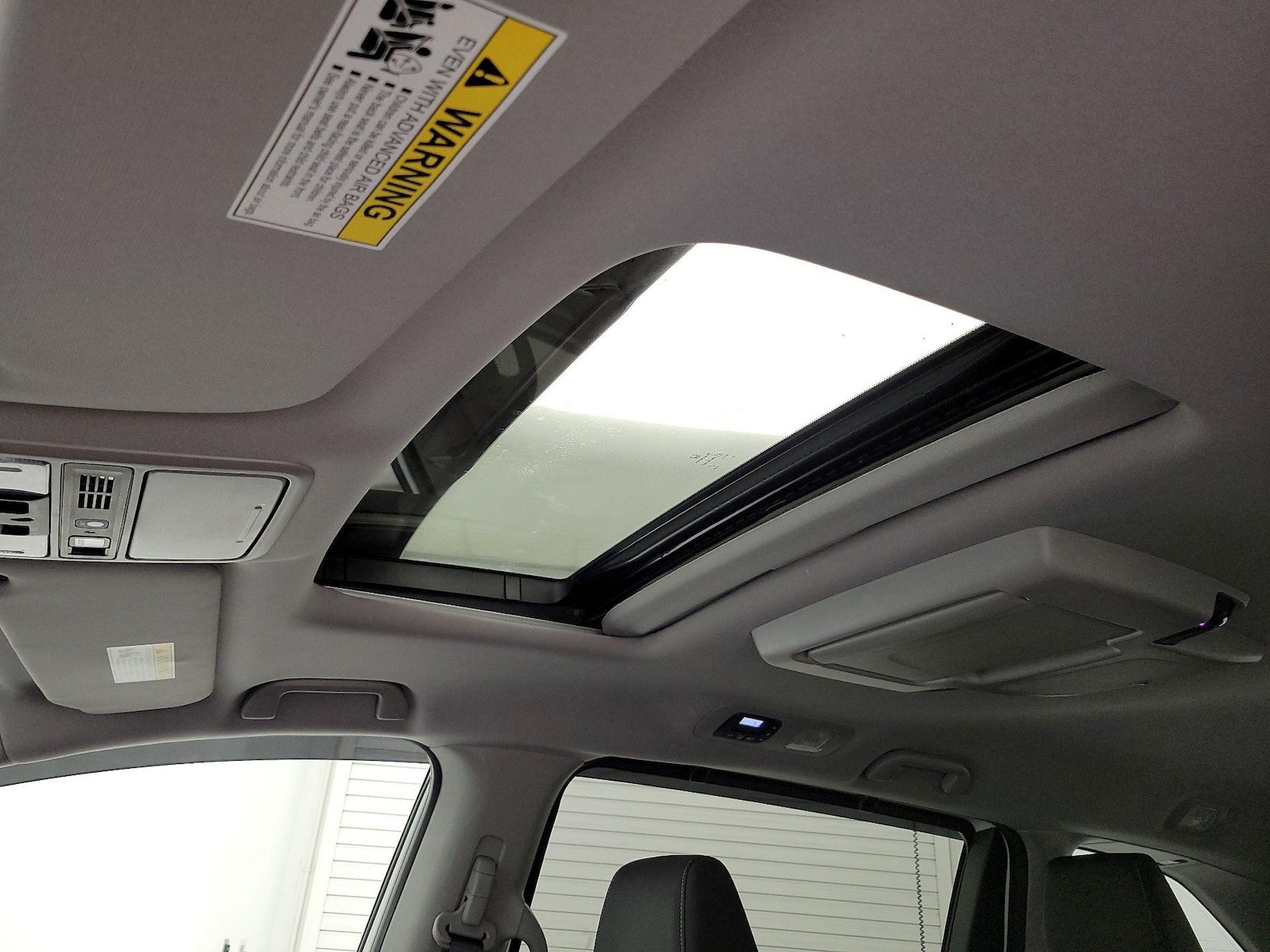 2021 Honda Odyssey Touring - Photo 21