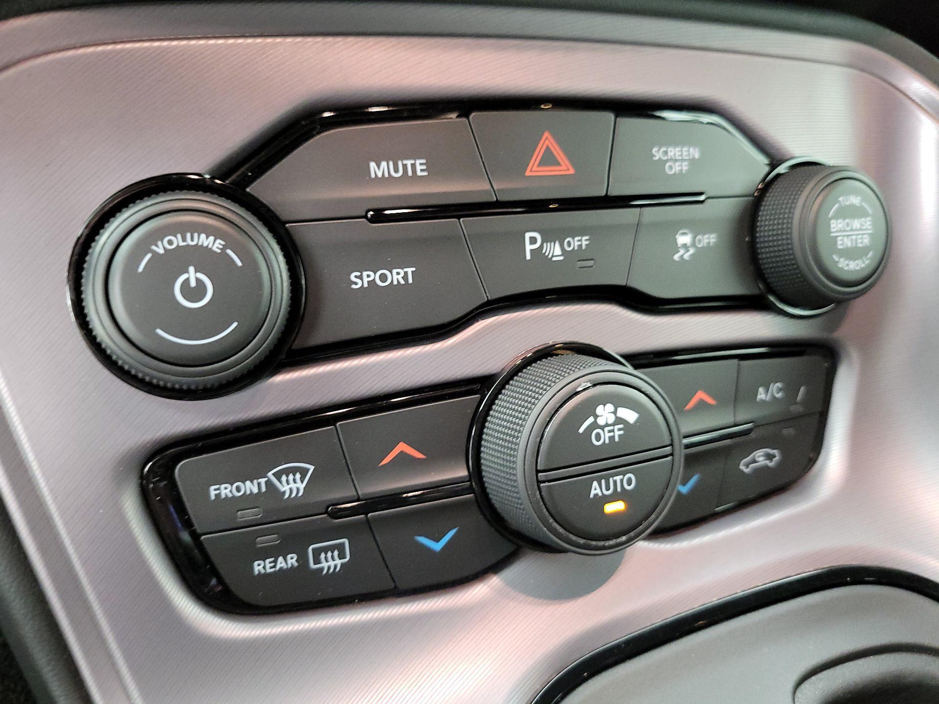 Thumbnail: 2023 Dodge Challenger - 17