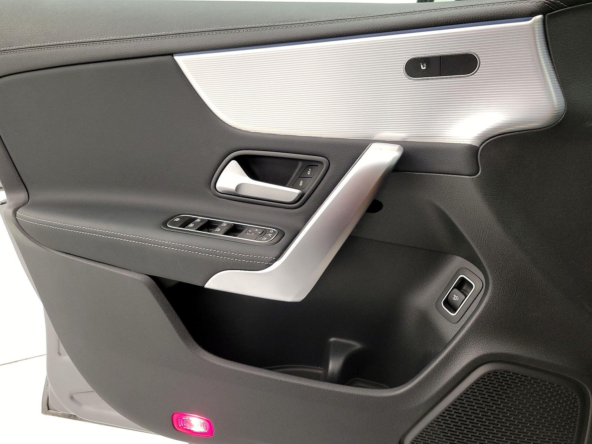 Thumbnail: 2022 Mercedes-Benz CLA - 12