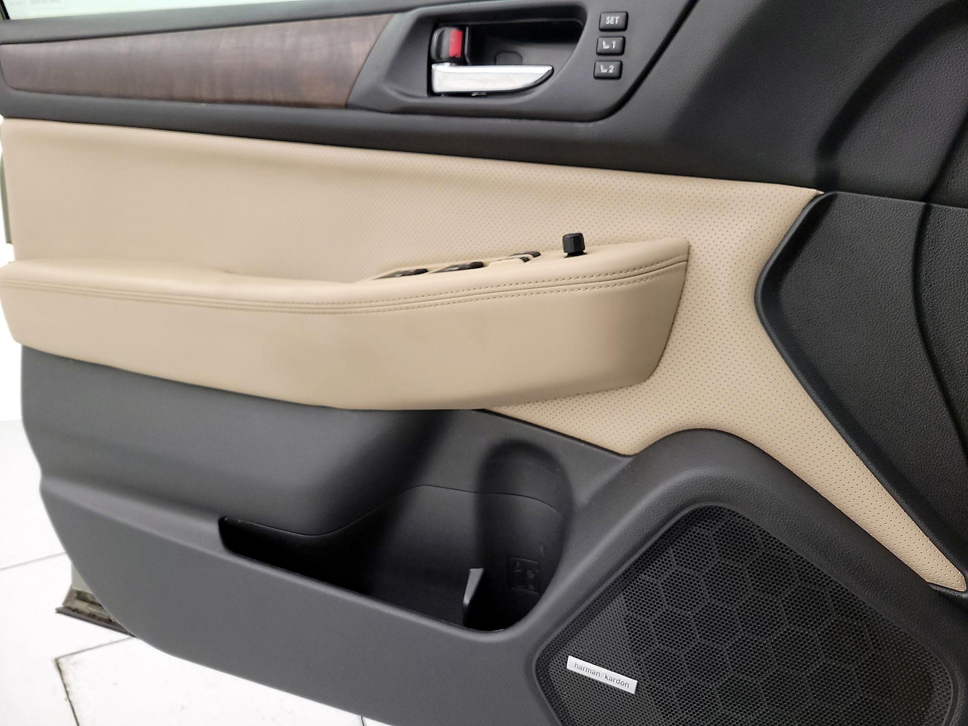 Thumbnail: 2015 Subaru Outback - 12