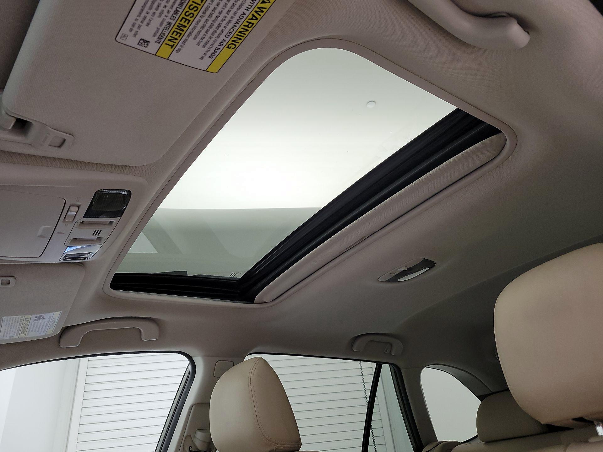 Thumbnail: 2015 Subaru Outback - 20