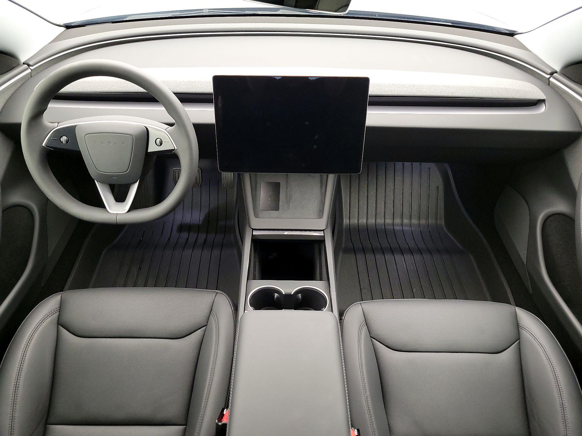 Thumbnail: 2025 Tesla Model 3 - 9