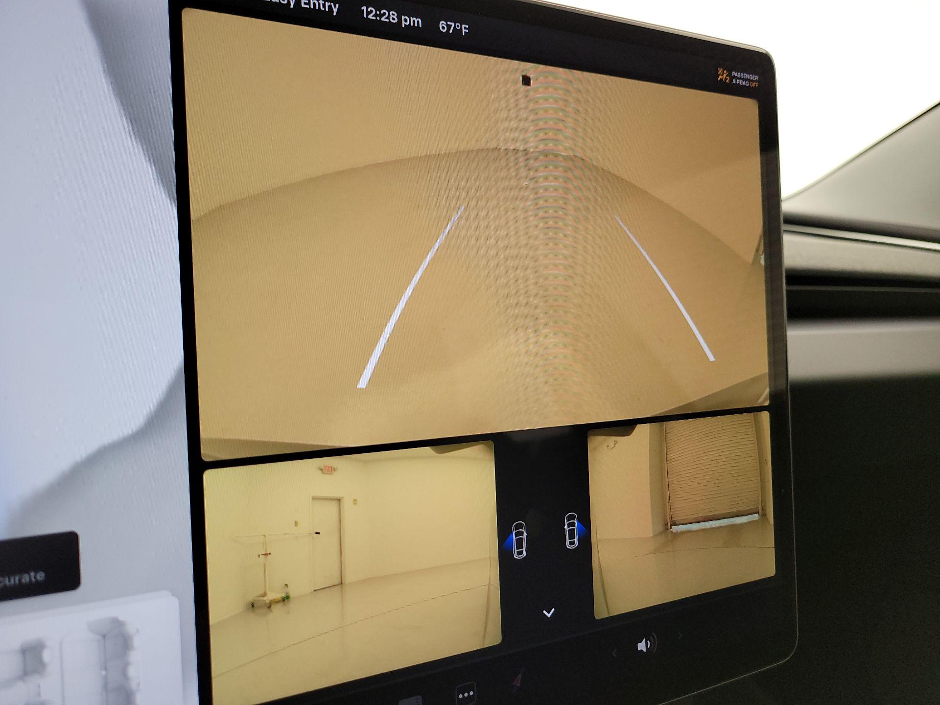 Thumbnail: 2025 Tesla Model 3 - 14