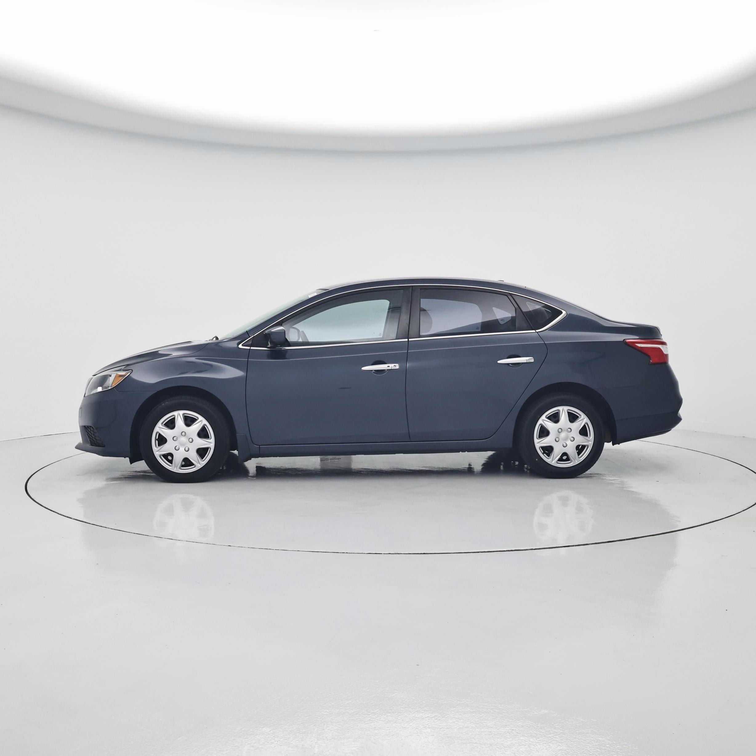 Thumbnail: 2017 Nissan Sentra - 3