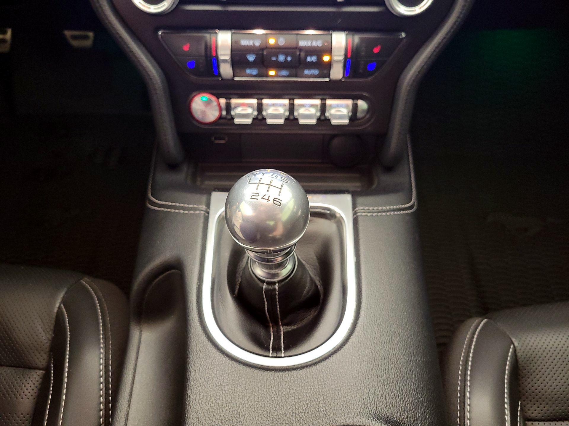 Thumbnail: 2022 Ford Mustang - 18