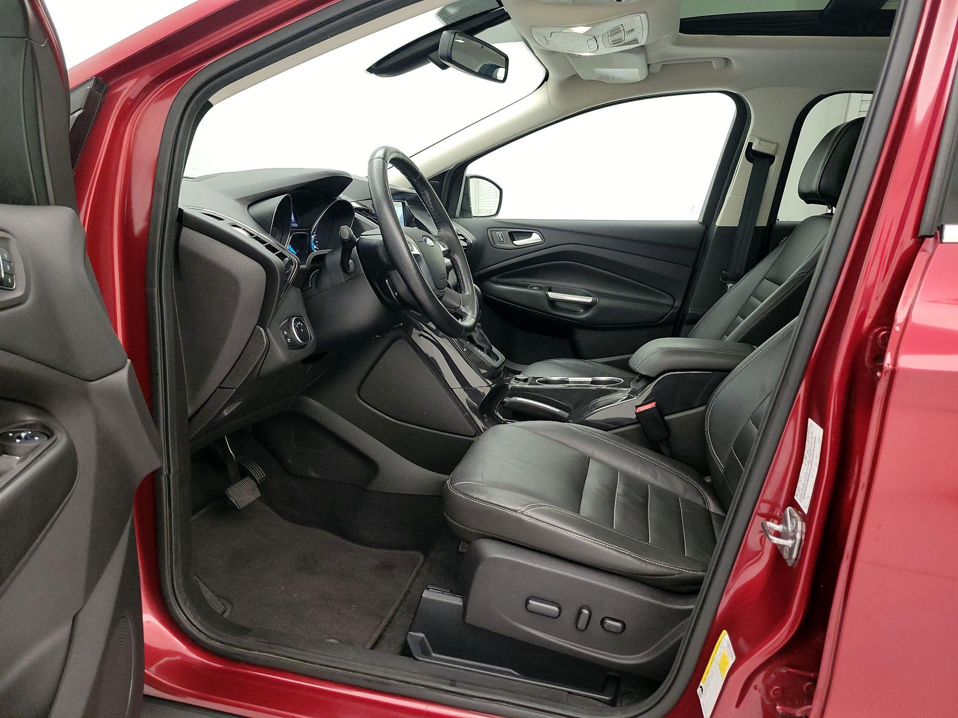 Thumbnail: 2016 Ford Escape - 11