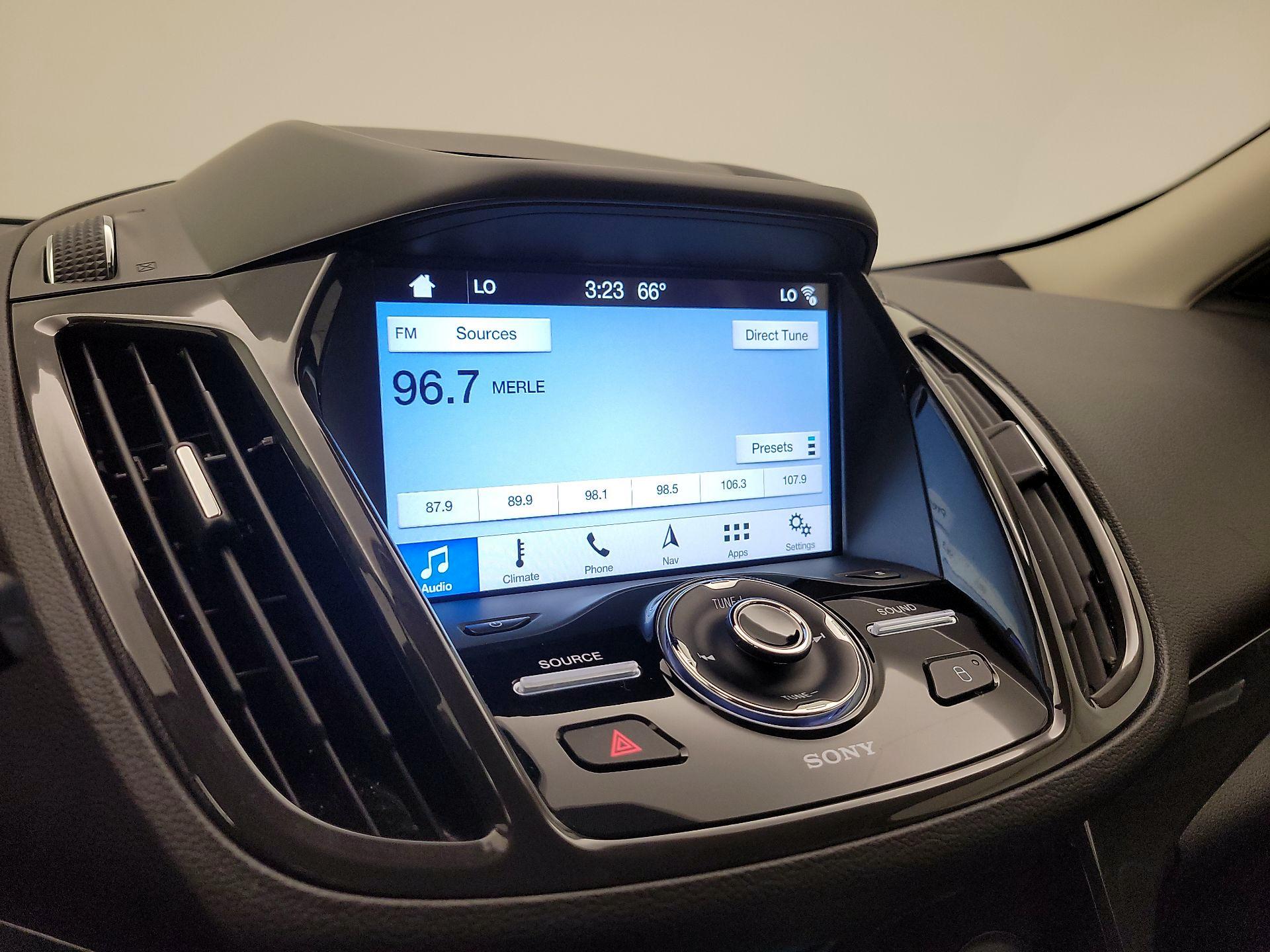 Thumbnail: 2016 Ford Escape - 16