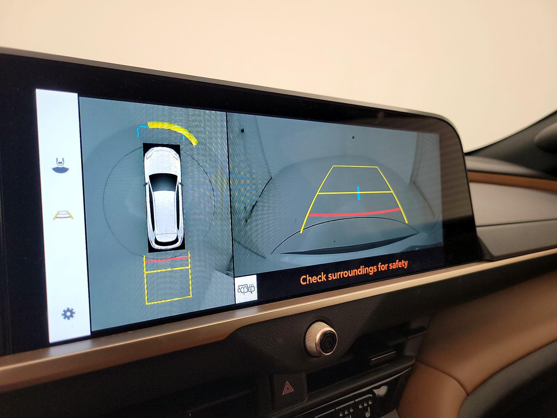 Thumbnail: 2025 Toyota Crown Signia - 15