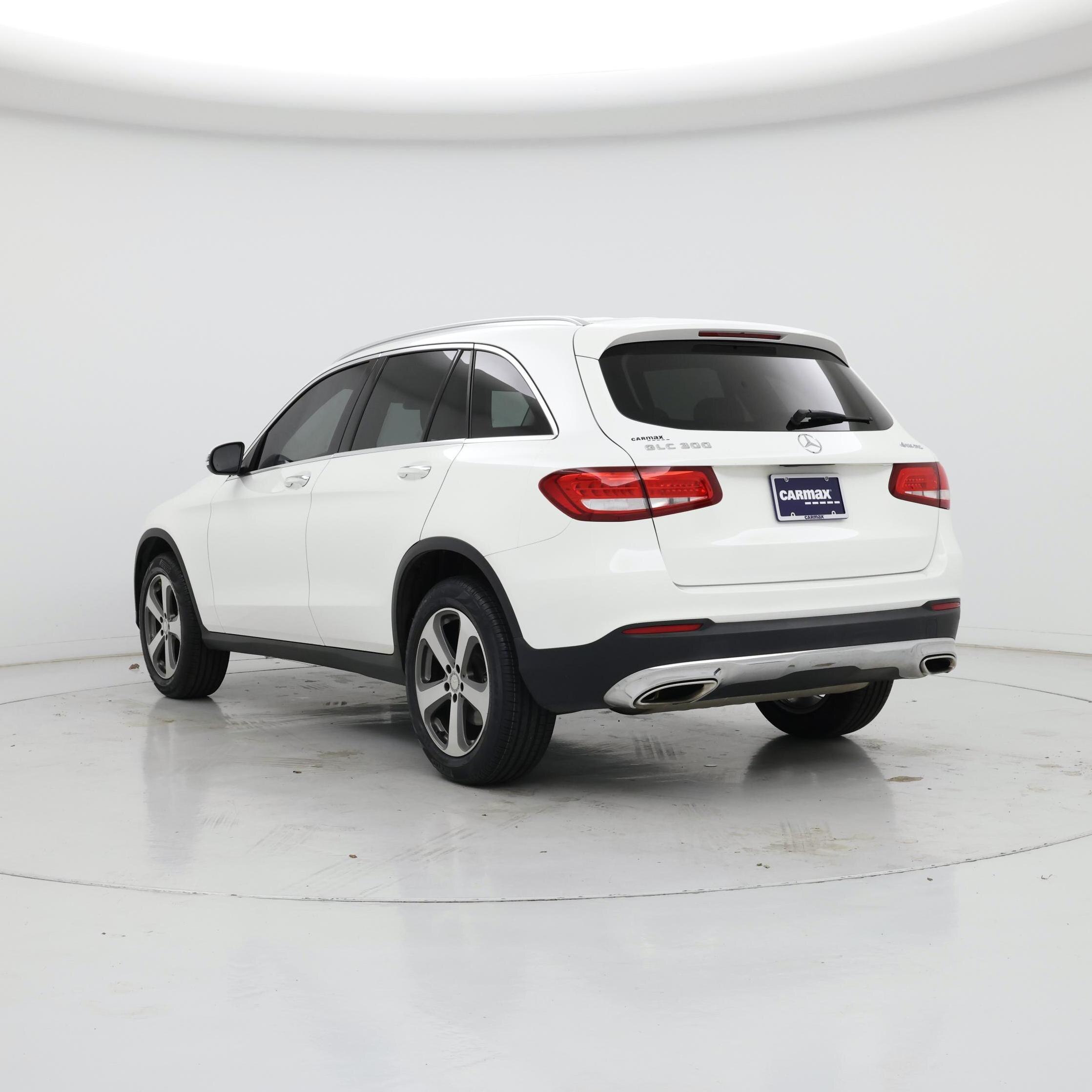 Thumbnail: 2016 Mercedes-Benz GLC - 2