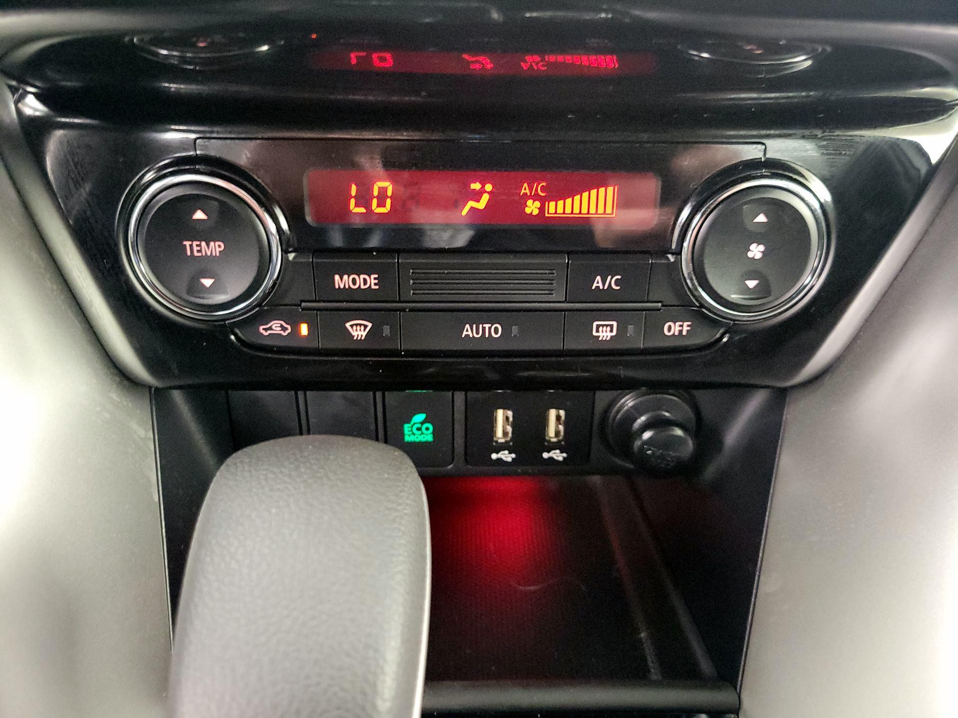 Thumbnail: 2024 Mitsubishi Eclipse Cross - 16