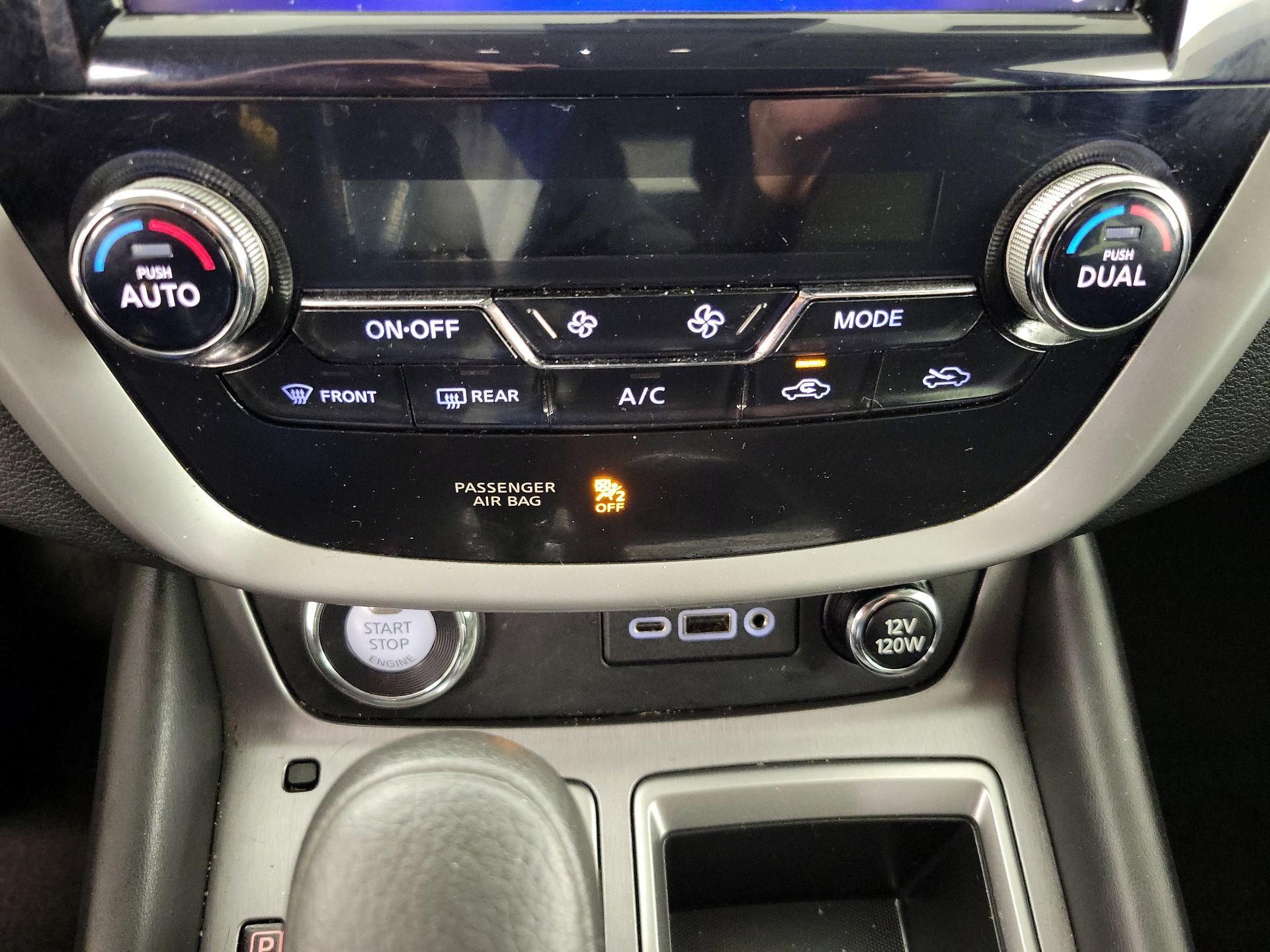 Thumbnail: 2021 Nissan Murano - 16