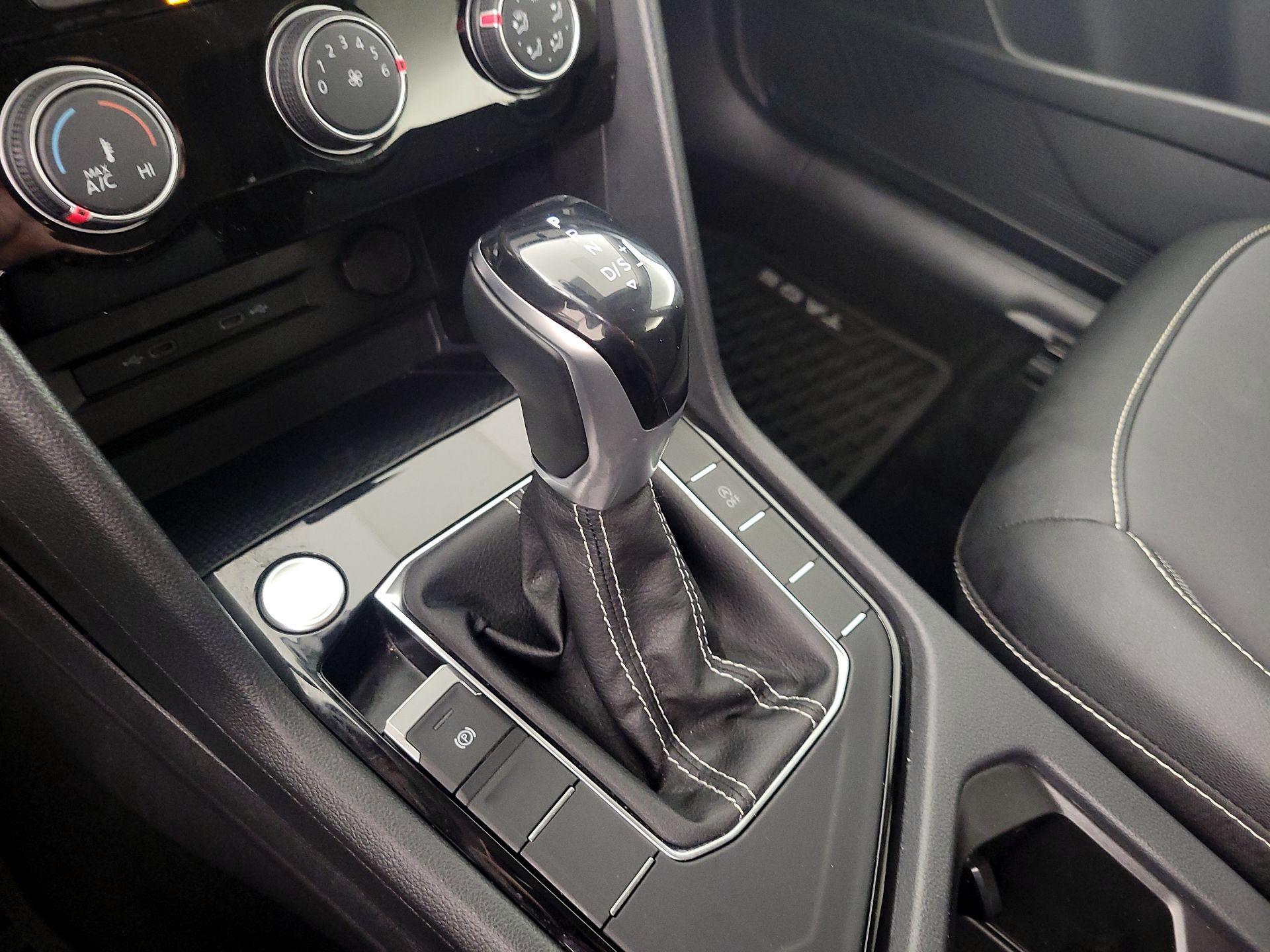 Thumbnail: 2023 Volkswagen Taos - 17