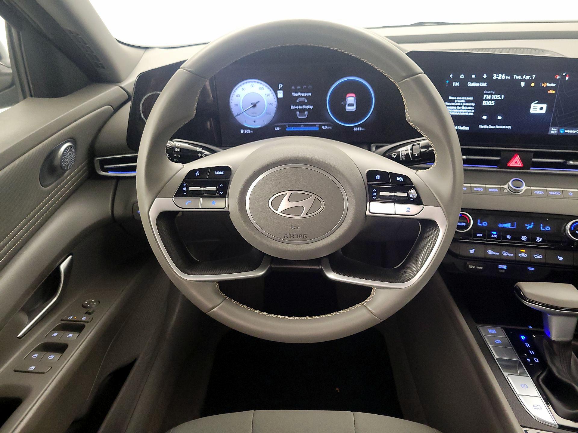 Thumbnail: 2024 Hyundai Elantra - 10