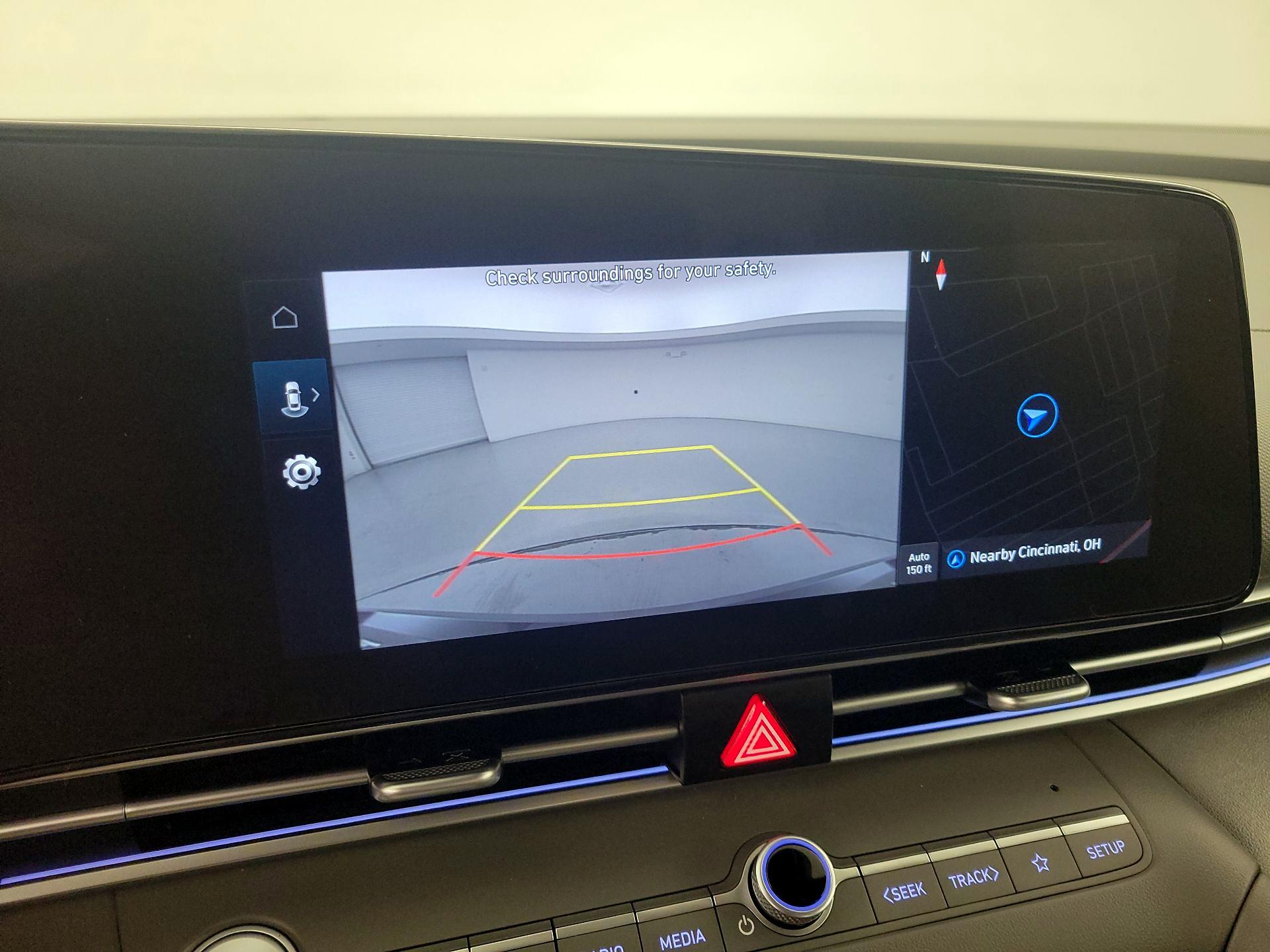 Thumbnail: 2024 Hyundai Elantra - 15