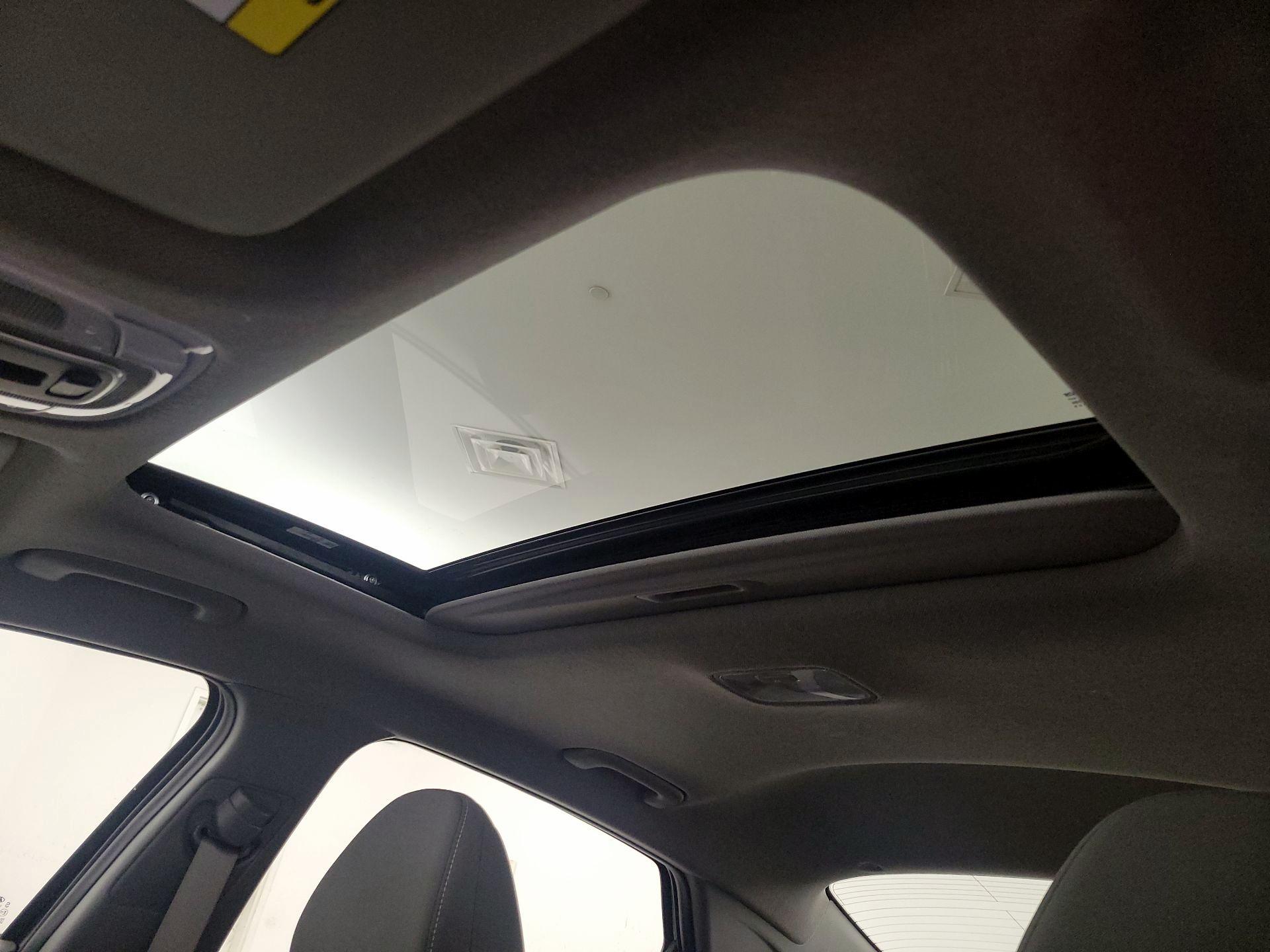 Thumbnail: 2024 Hyundai Elantra - 20