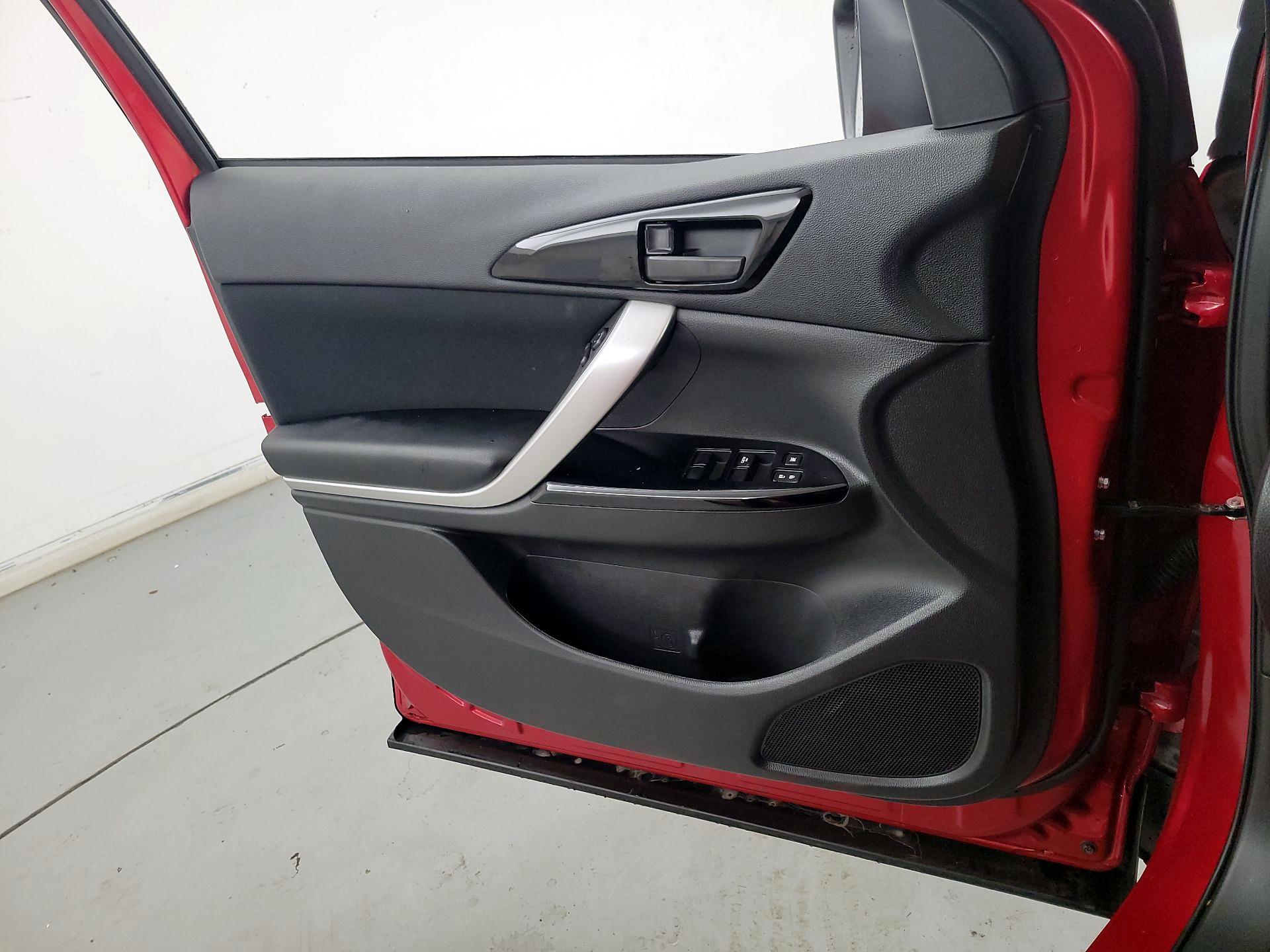 Thumbnail: 2024 Mitsubishi Eclipse Cross - 12