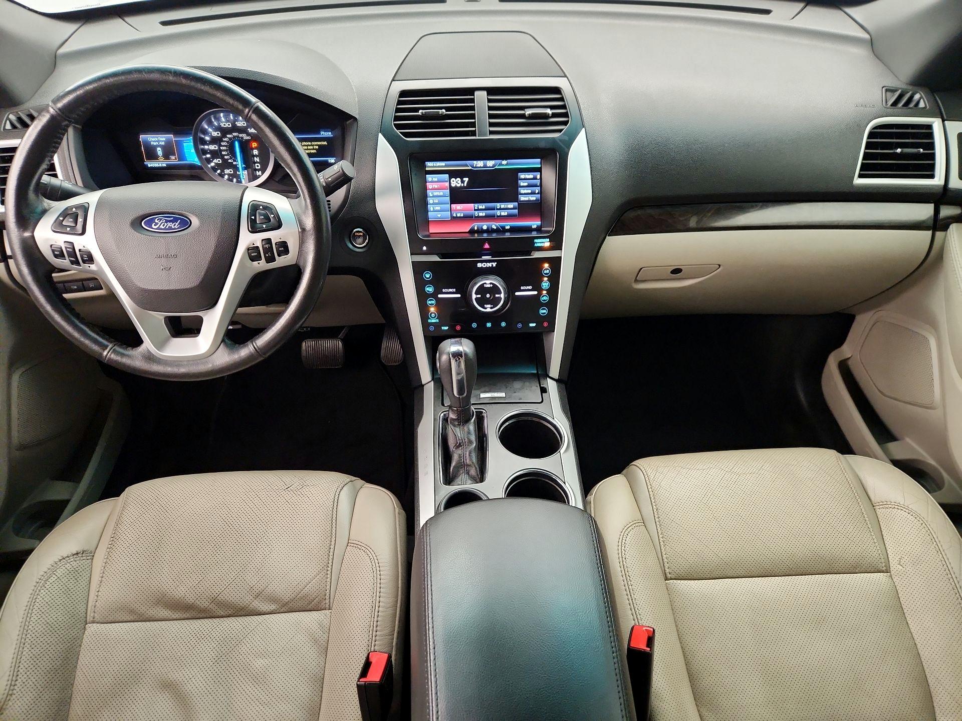 Thumbnail: 2014 Ford Explorer - 9